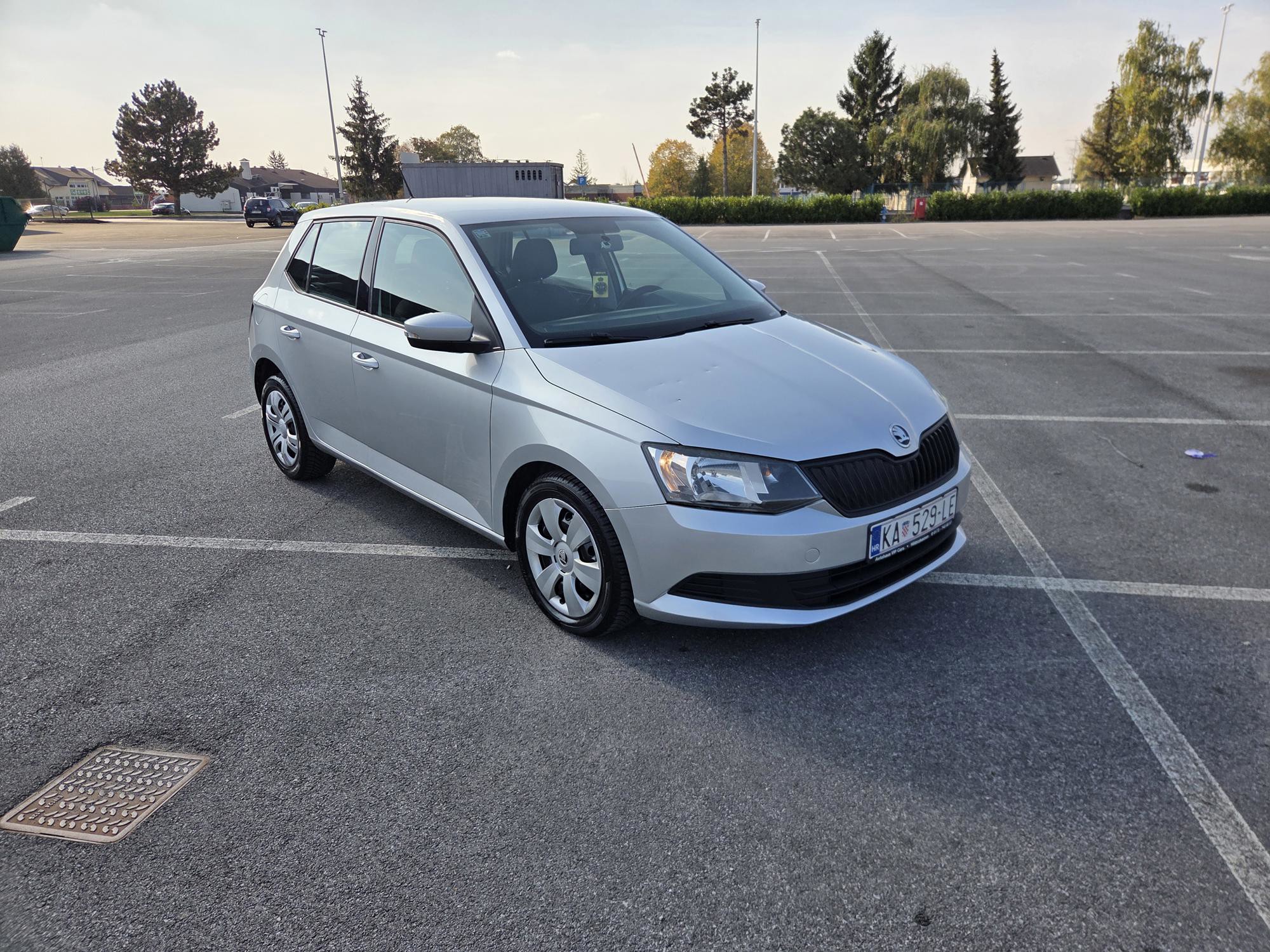 ŠKODA FABIA 1.4TDI, 2016g. REG 6/27, fotografija 3