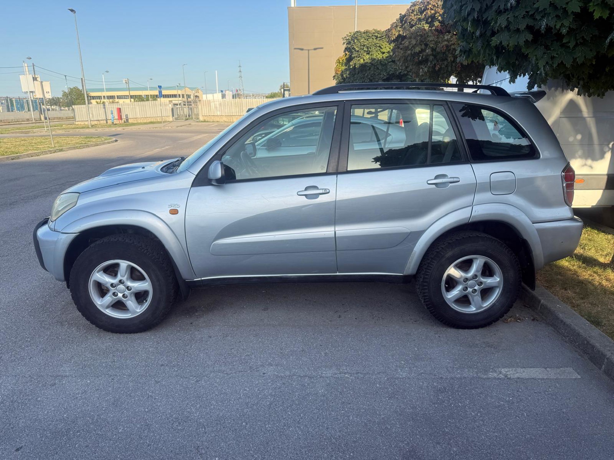 Toyota RAV 4, D4D, 4x4, fotografija 3