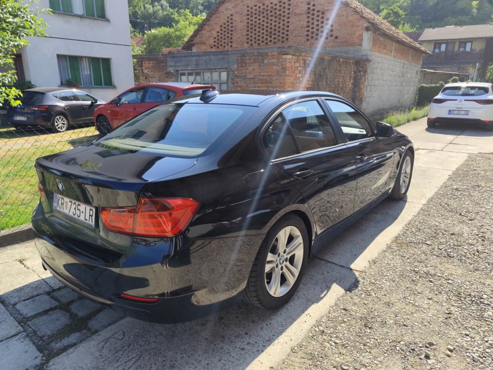 BMW f 30, pogled izvana - slika 3