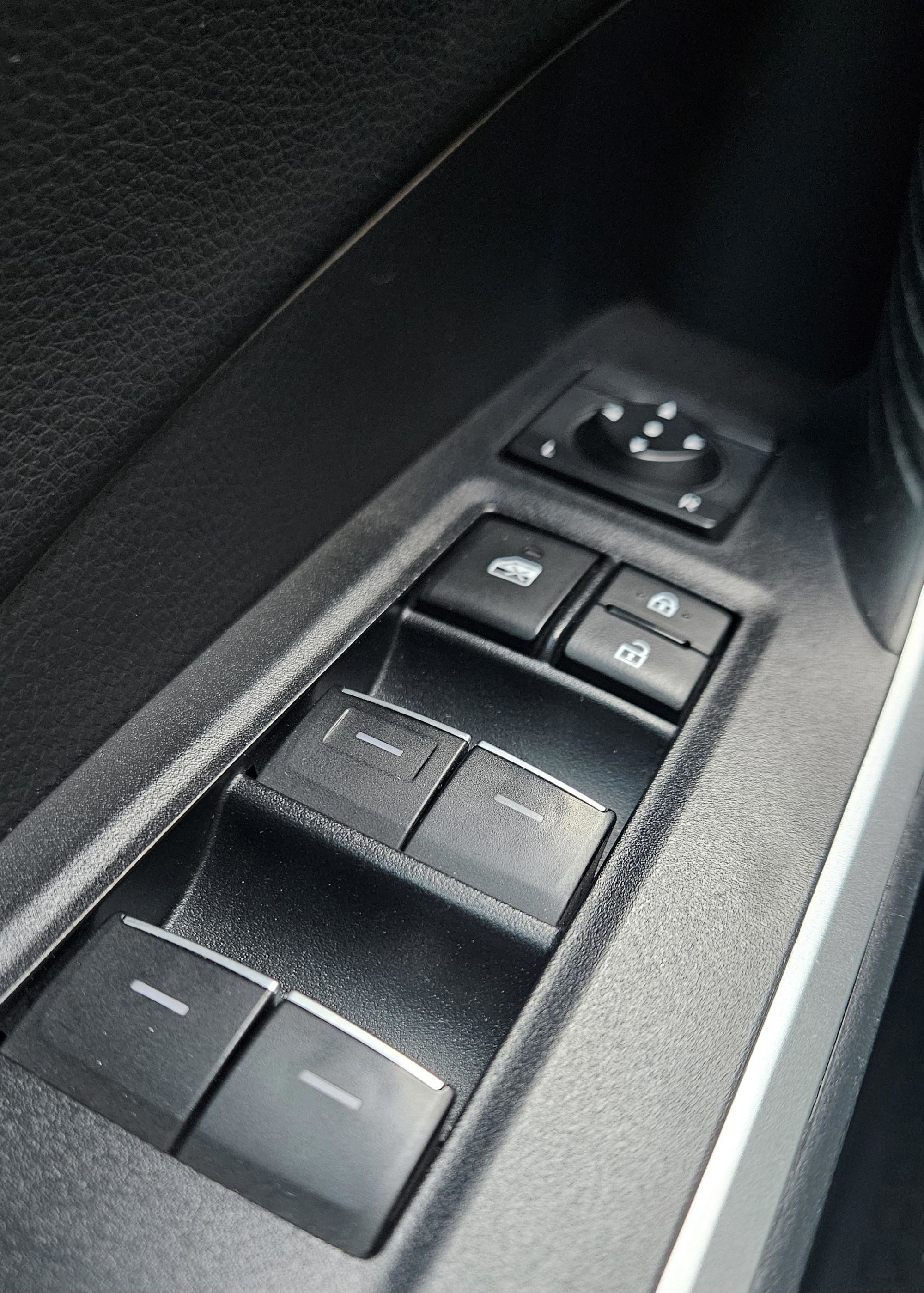2023 Toyota Rav4 Hibrid 2.5 AWD/4x4, fotografija 12