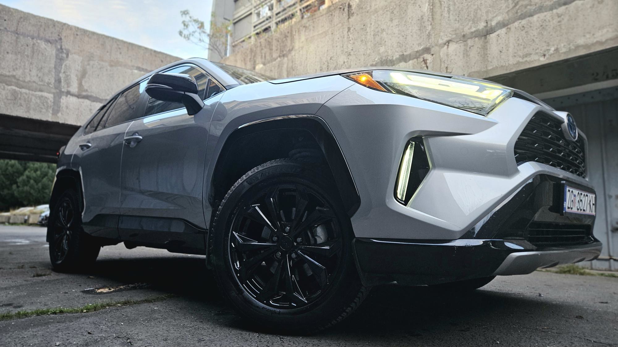 2023 Toyota Rav4 Hibrid 2.5 AWD/4x4, fotografija 2