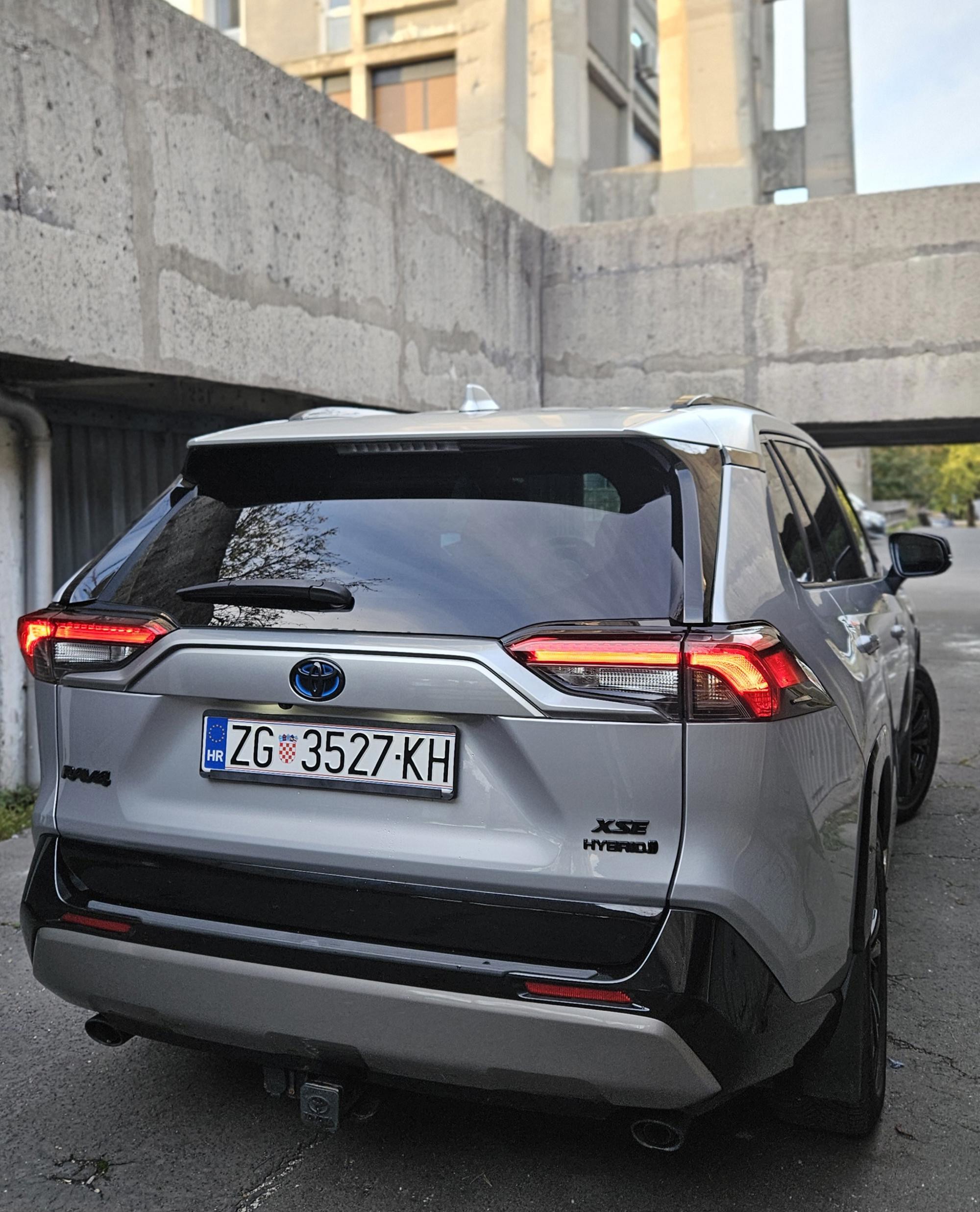 2023 Toyota Rav4 Hibrid 2.5 AWD/4x4, fotografija 5