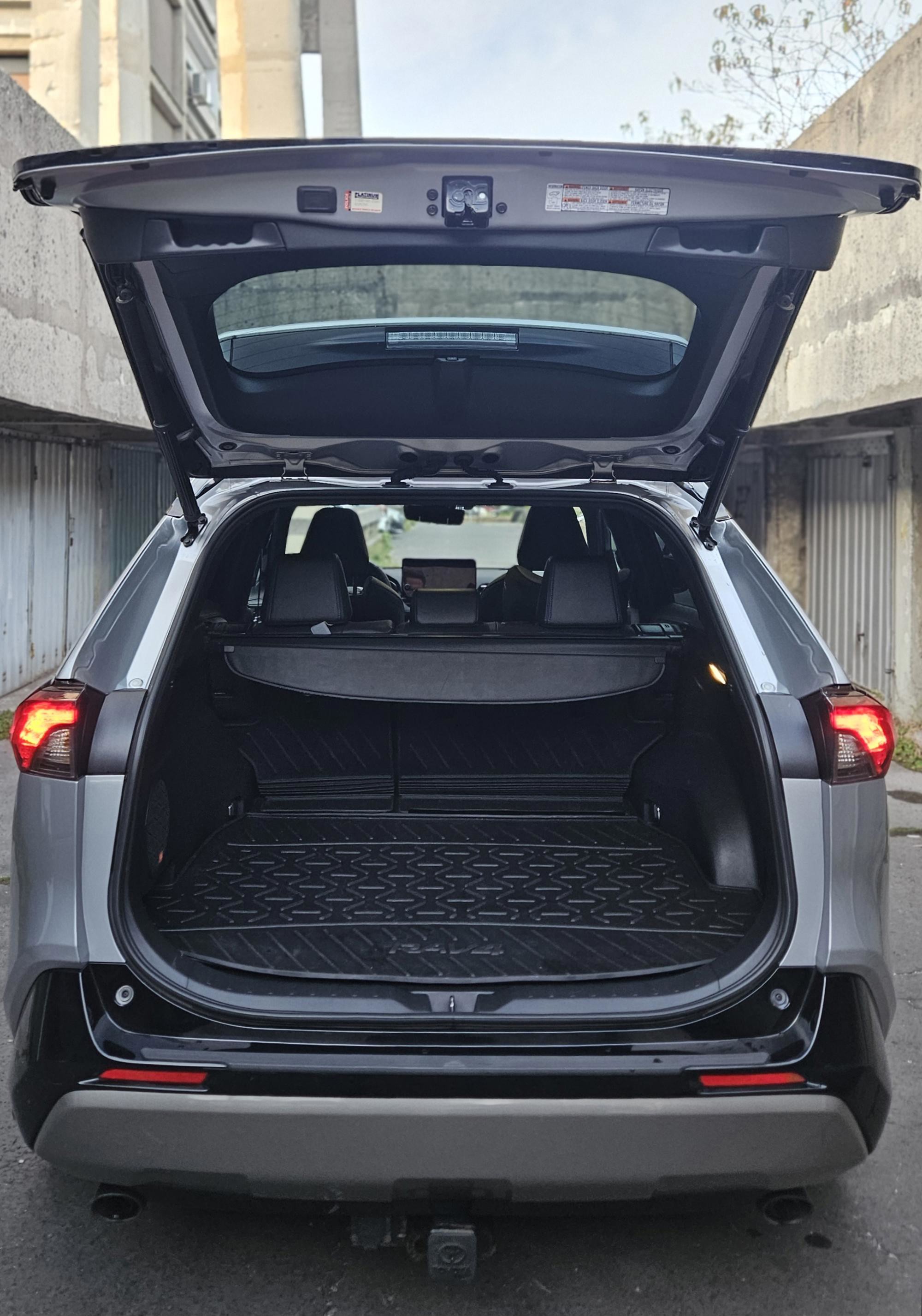 2023 Toyota Rav4 Hibrid 2.5 AWD/4x4, fotografija 6