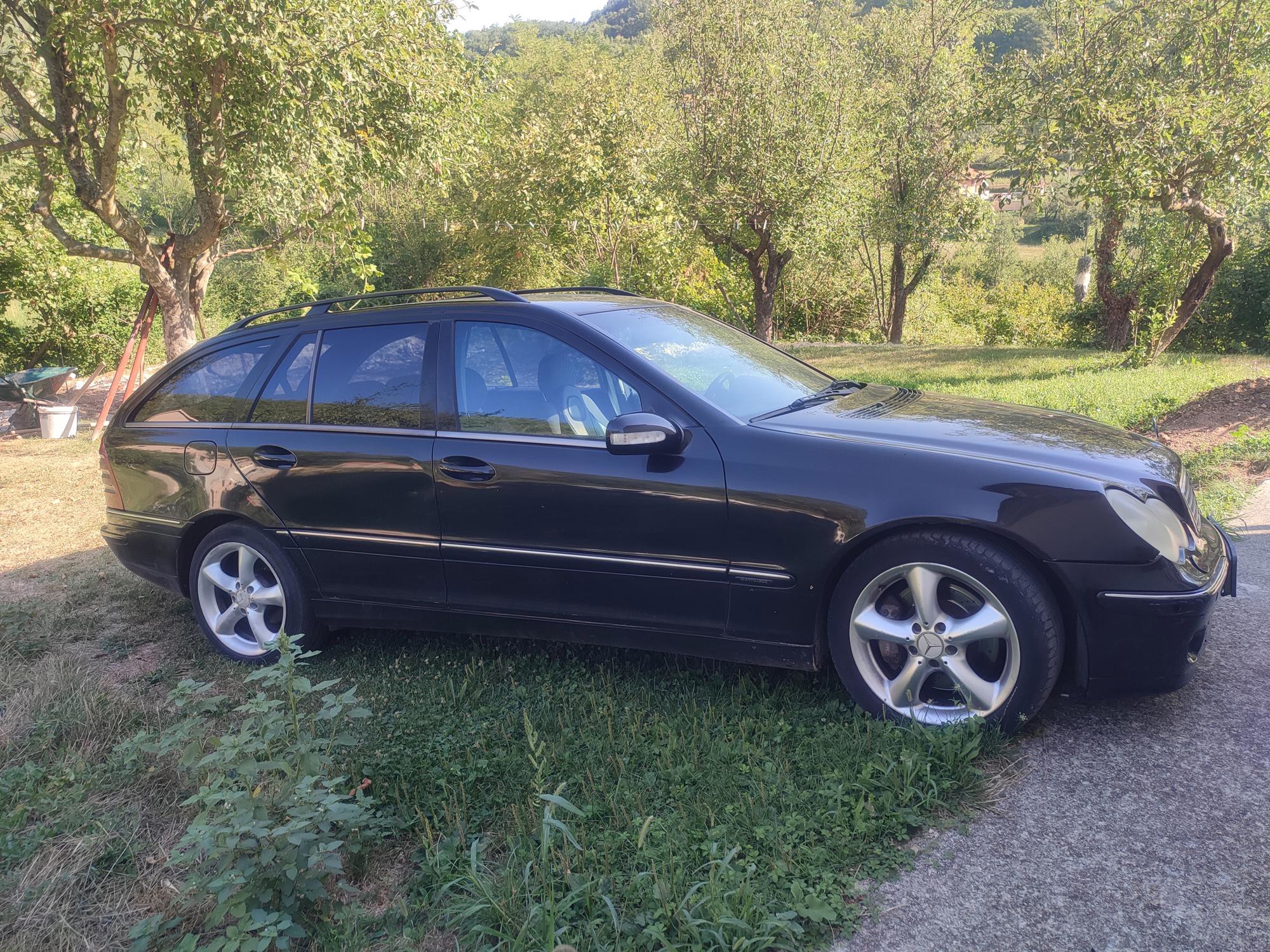 Mercedes-Benz C-Klasa T-Model 2003. god, automatik, karavan, fotografija 2