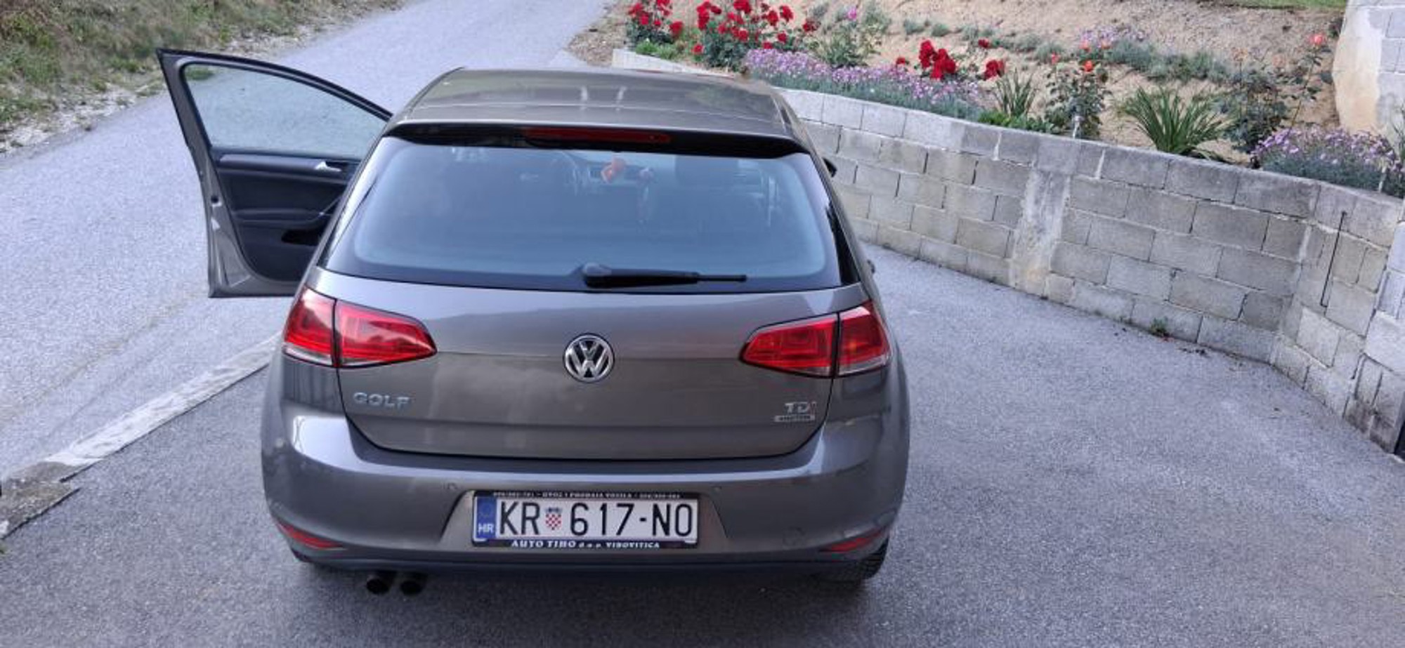 Prodajem VW Golf 7, 2013 godište, 1.6 TDI 4X4, fotografija 4