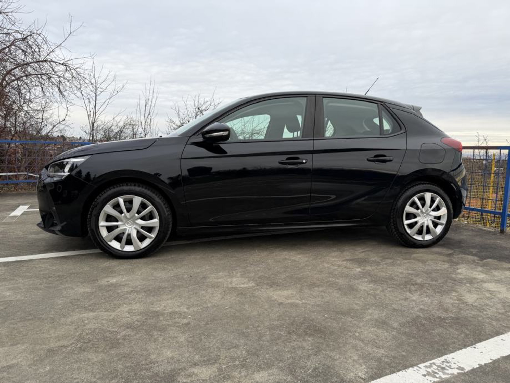 Opel Corsa 1,5 DIESEL 102ks, 6-brzina, NIJE UVOZ! NAVIGACIJA, KAMERA, MF VOLAN, HILL HOLD, itd.., fotografija 3