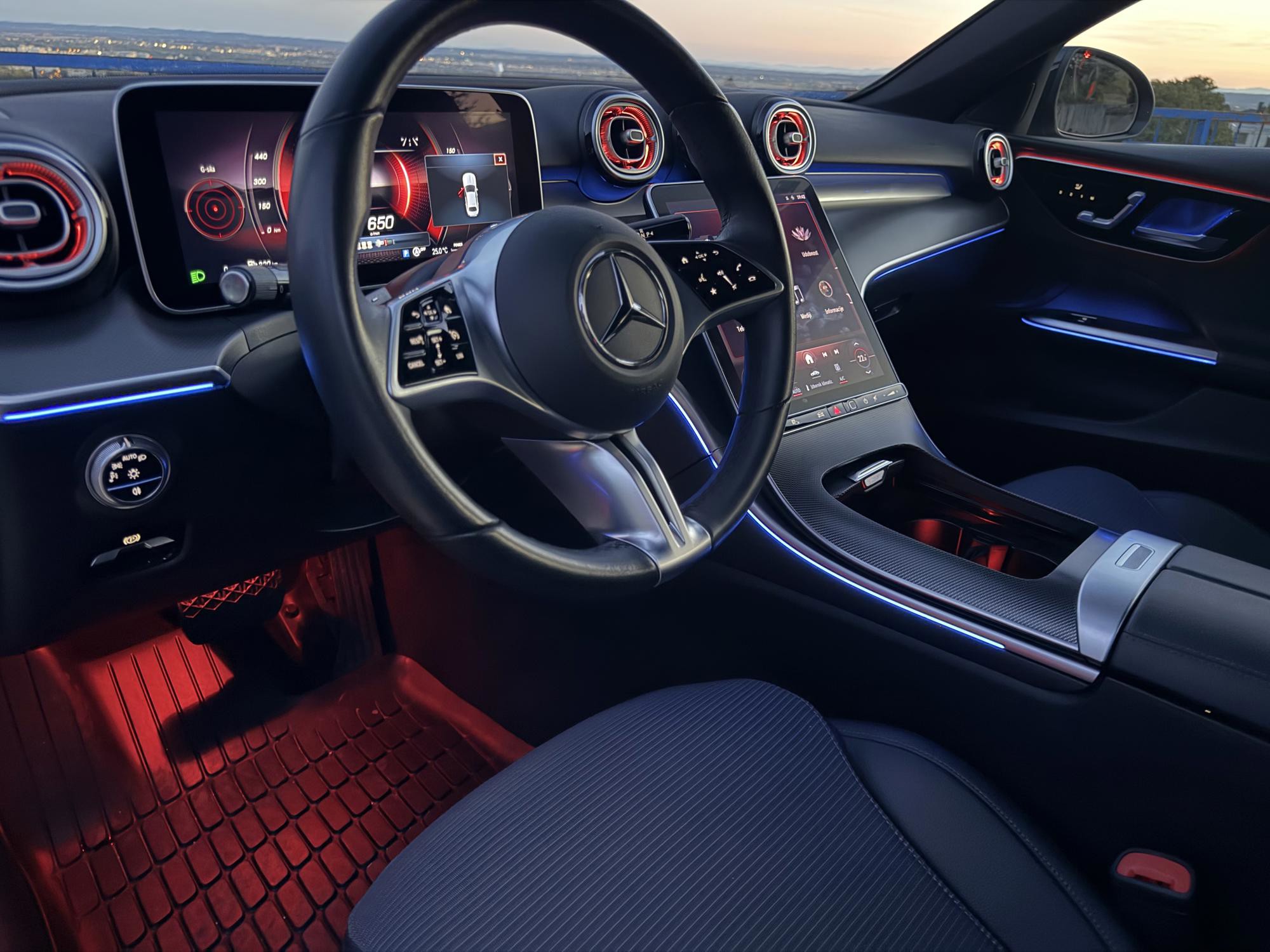 Mercedes-Benz Cklasa 220 automatik, 200ks, MODEL 2024.g, FULL BUSINESS, NIJE UVOZ, IZUZETNO OČUVAN, fotografija 8