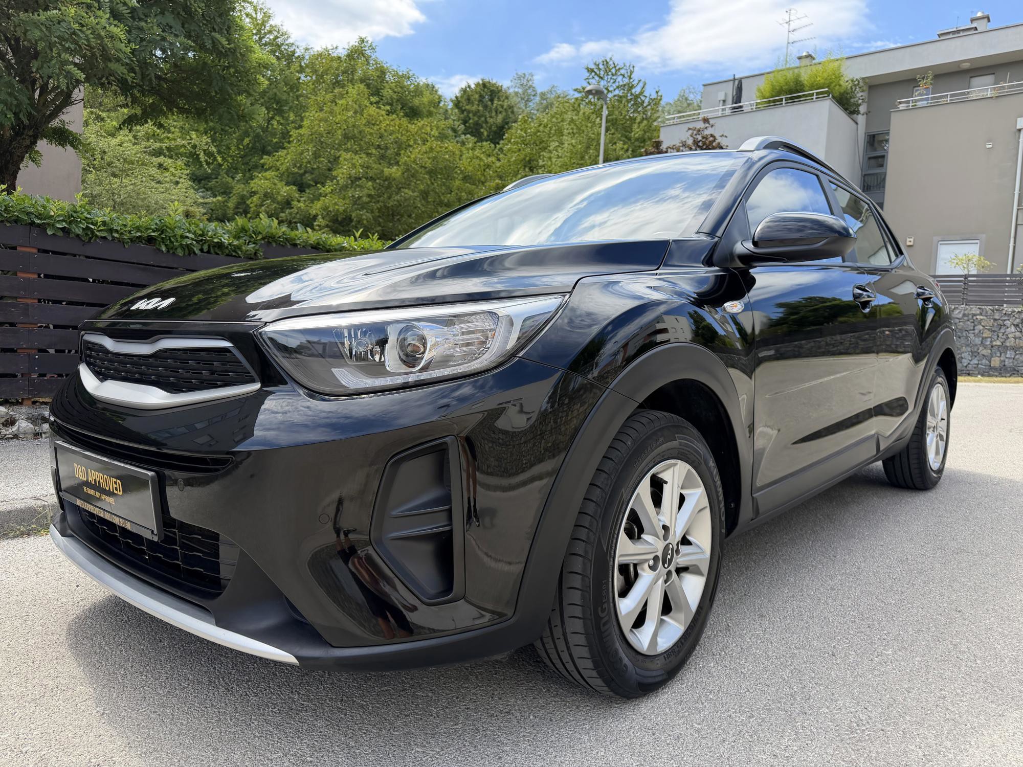 Kia Stonic 1.2,4 cilindra! MODEL 2022g, JAMSTVO 12mj, NAVIGACIJA, MF VOLAN,HILL HOLD, BOARD COMP,itd, fotografija 4