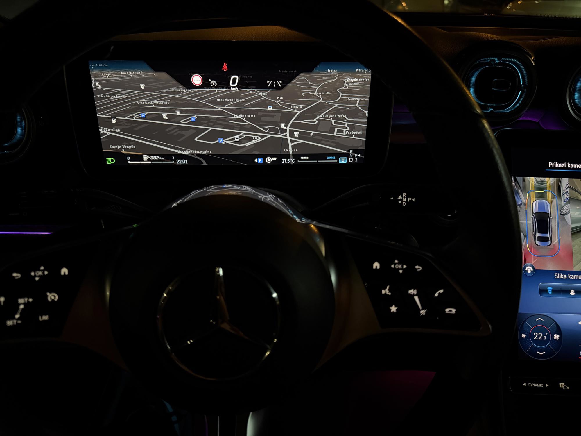 Mercedes-Benz Cklasa 220 automatik, 200ks, MODEL 2024.g, FULL BUSINESS, NIJE UVOZ, IZUZETNO OČUVAN, fotografija 13