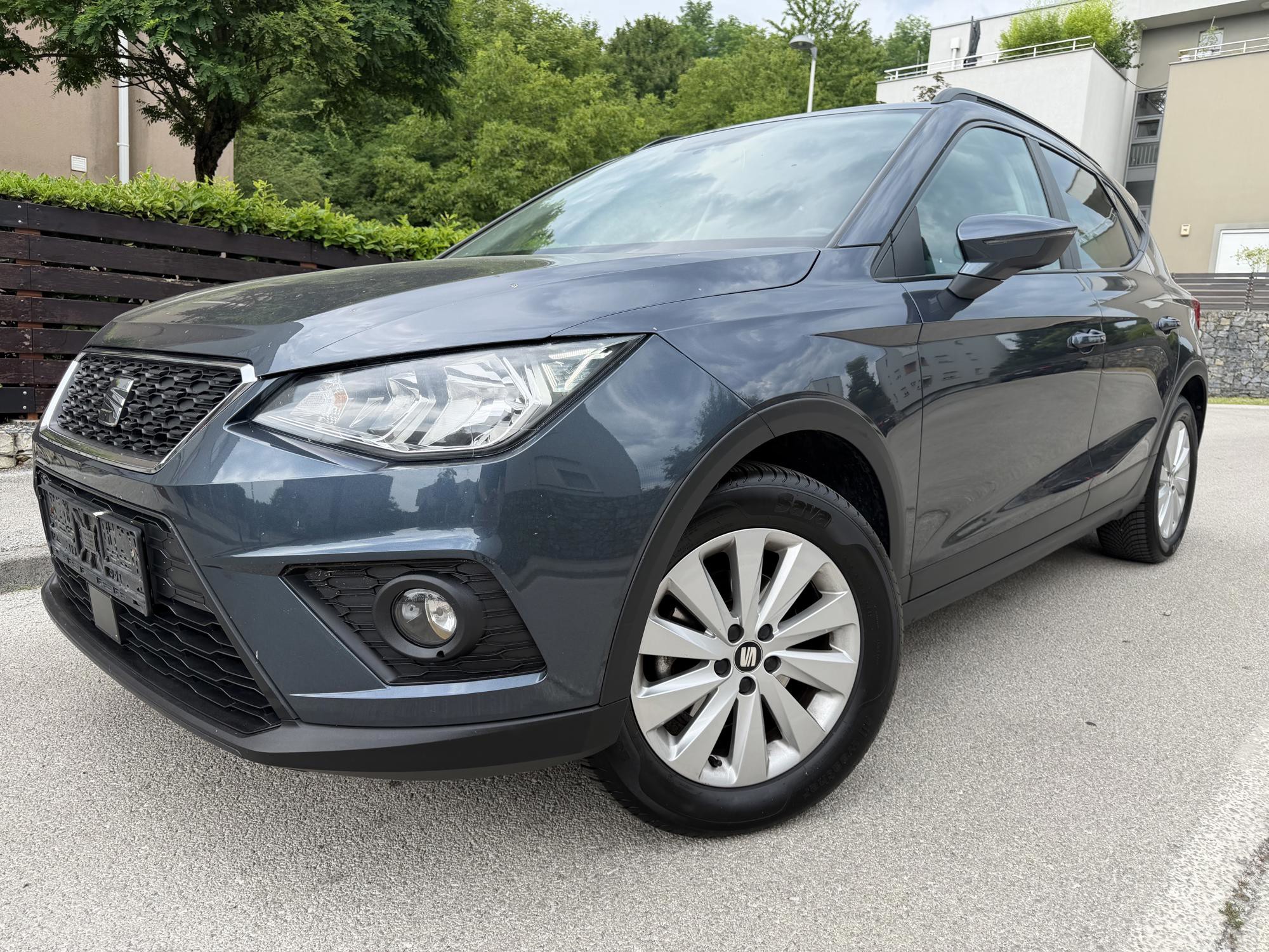 Seat Arona 1,0 TSI, SPORT PAKET:KOŽA/ALKANTARA, U PROMETU OD 2021.g, JAMSTVO 12mj, NIJE UVOZ!, pogled izvana - slika 2
