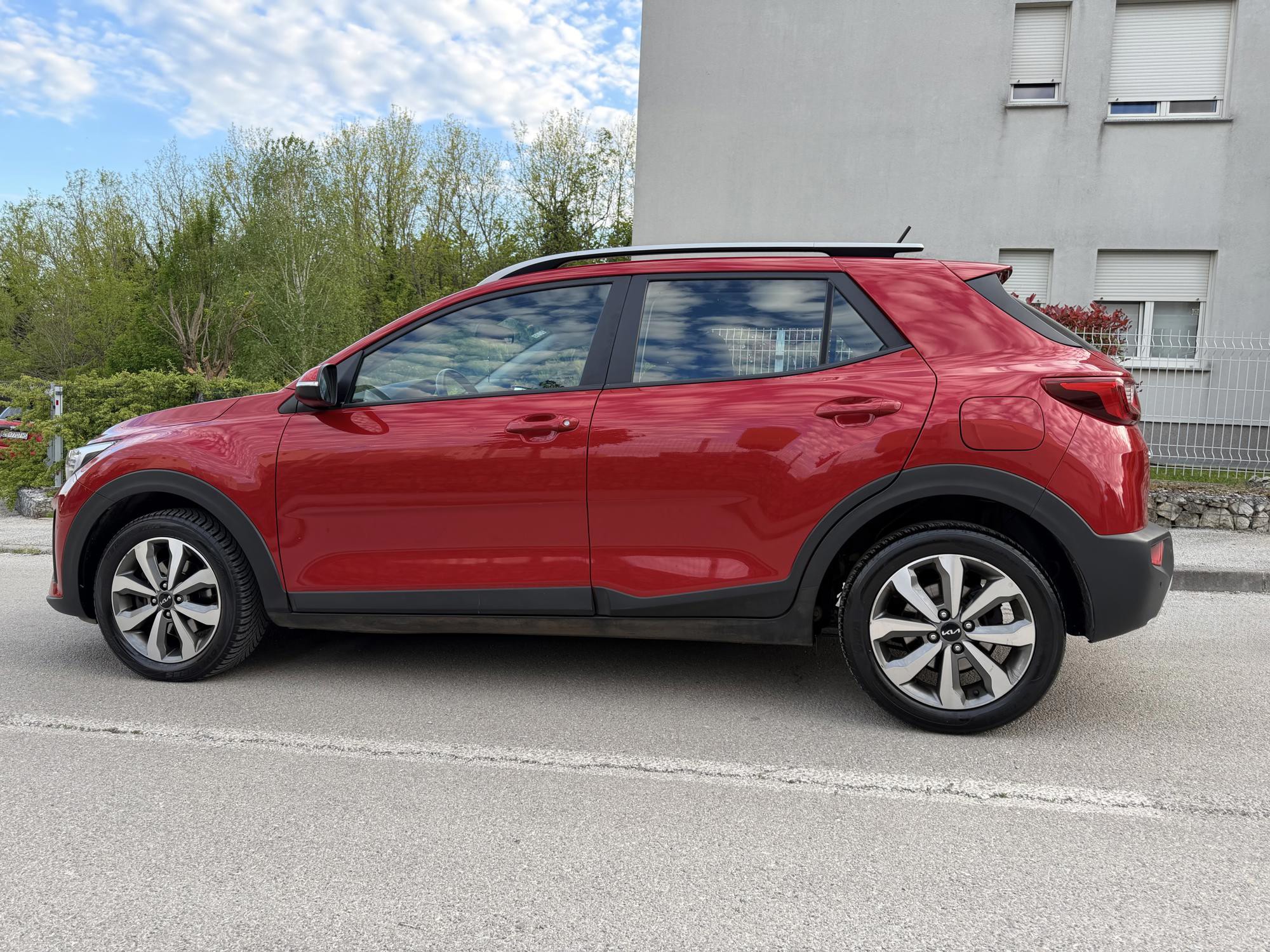 Kia Stonic 2022.g, NIJE UVOZ, JAMSTVO 24mj, REGISTRIRAN.., fotografija 4