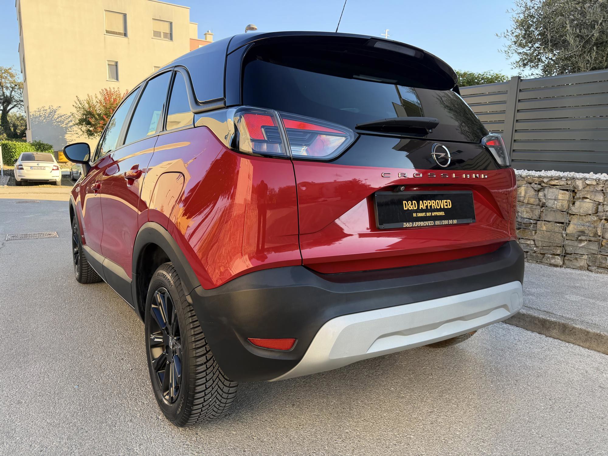 Opel Crossland 1,2 SPORT DESIGN&TECH,2022g, HR AUTO,77.500km,JAMSTVO 12mj, KAMERA, VELIKA MULTIMEDIA, fotografija 4