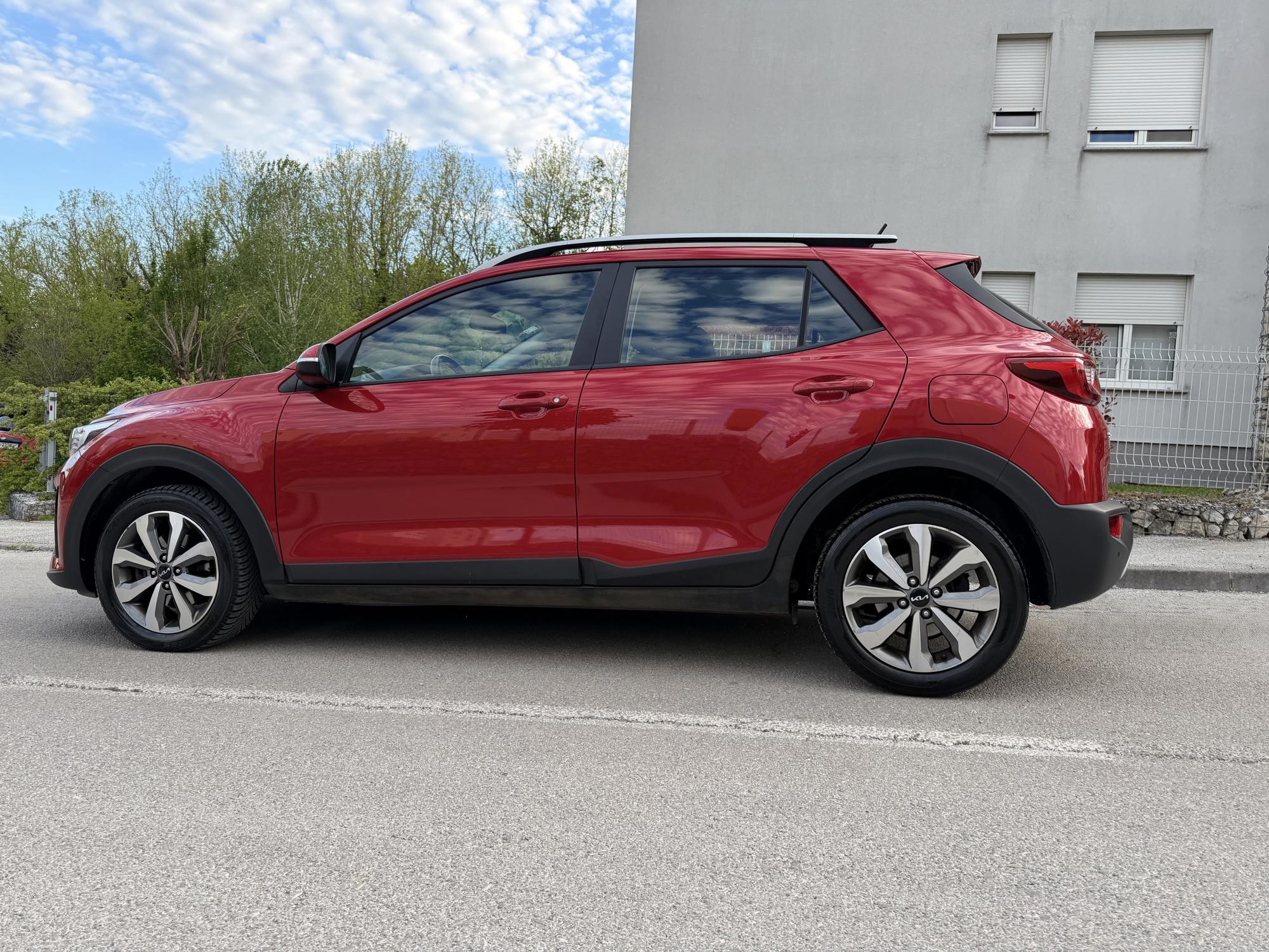 Kia Stonic 1.0 T-GDi, NOVI MODEL 2023.g, JAMSTVO 12mj, KAMERA, NAVIGACIJA, MF VOLAN, NIJE UVOZ.., fotografija 4