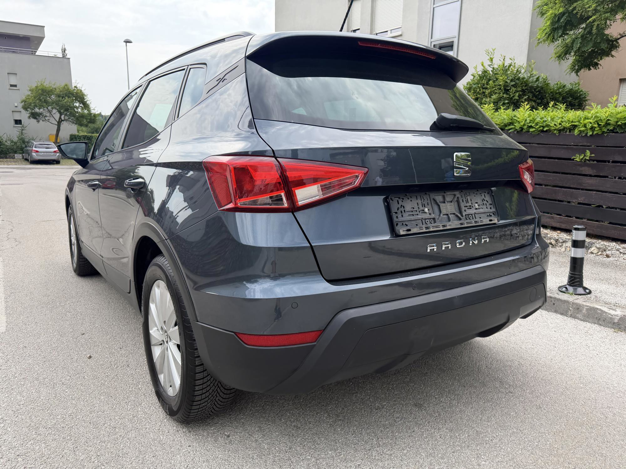 Seat Arona 1,0 TSI, SPORT PAKET:KOŽA/ALKANTARA, U PROMETU OD 2021.g, JAMSTVO 12mj, NIJE UVOZ!, fotografija 2