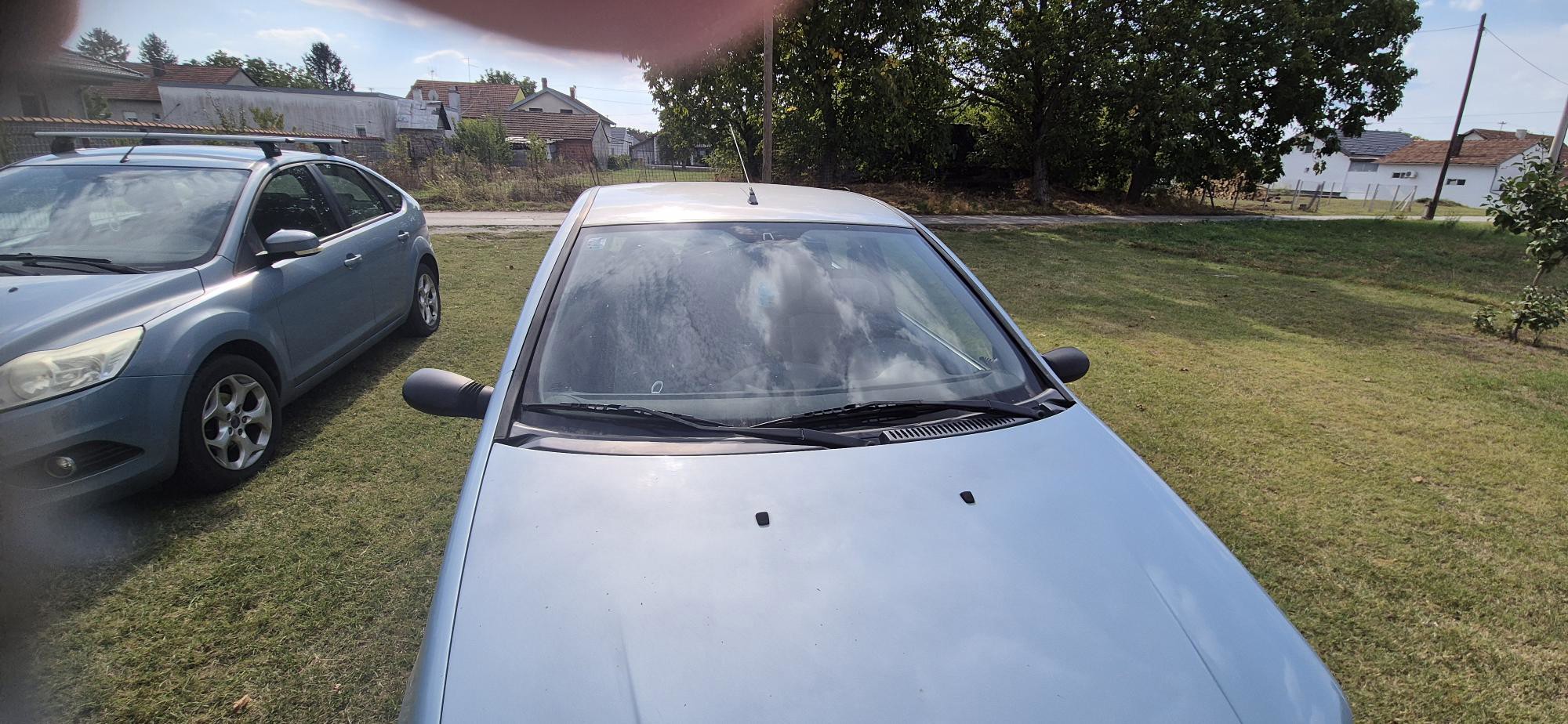 prodajem Fiat Punto 1.2 65 KS, fotografija 4