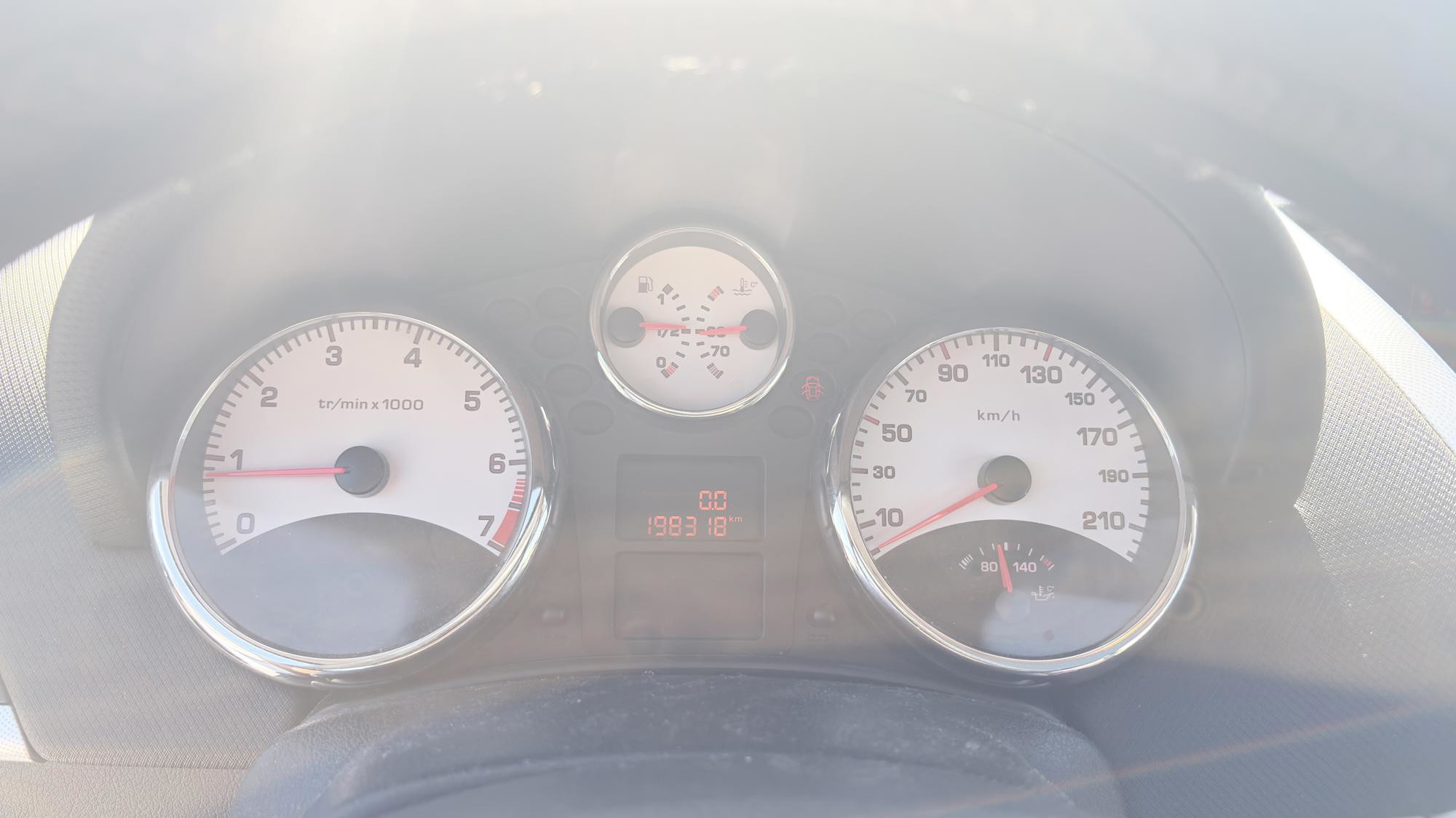 Peugeot 207 Sport 1.6 VTI, pogled izvana - slika 2