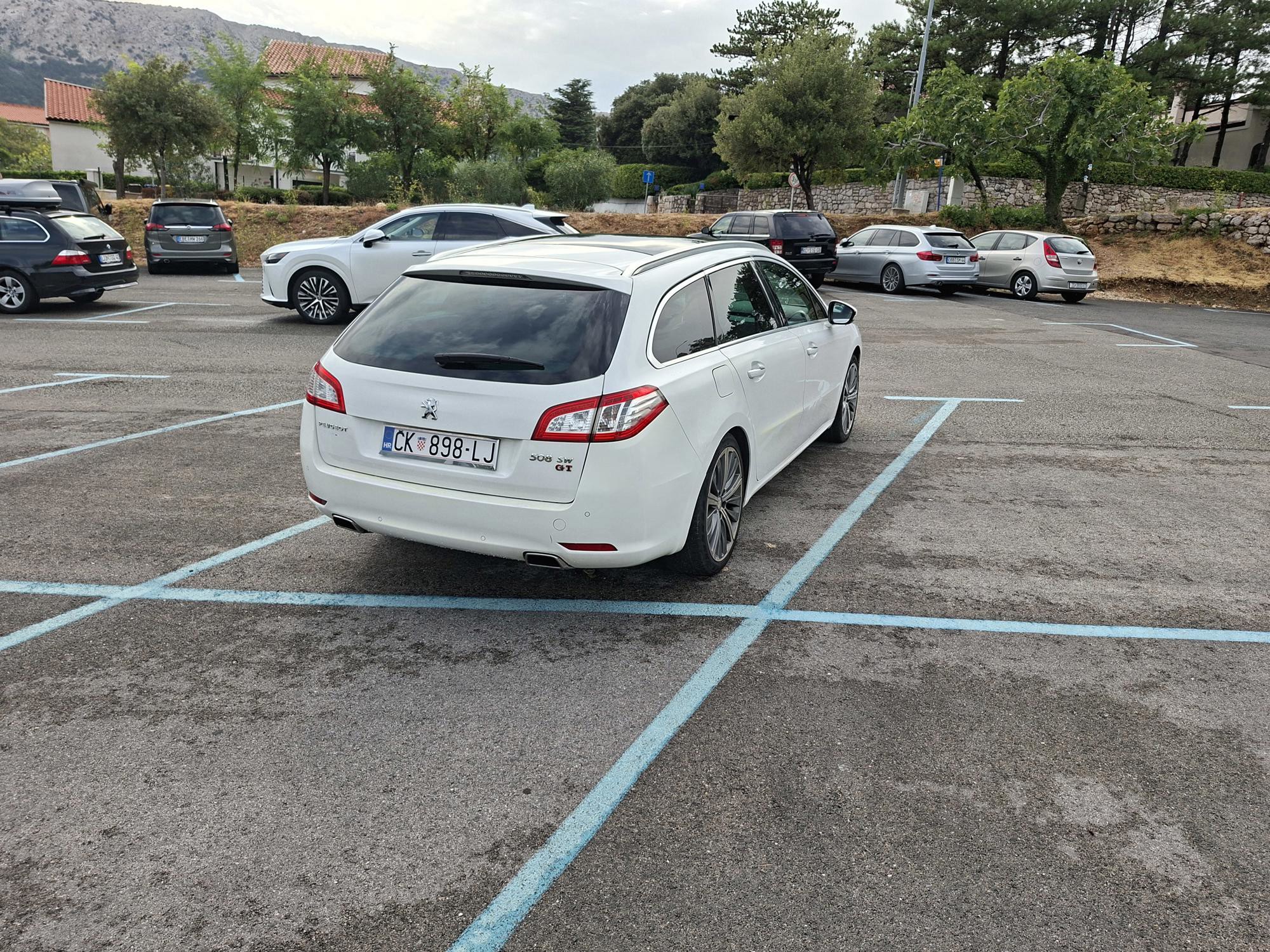 Peugeot 508 SW 2.2 GT, fotografija 3