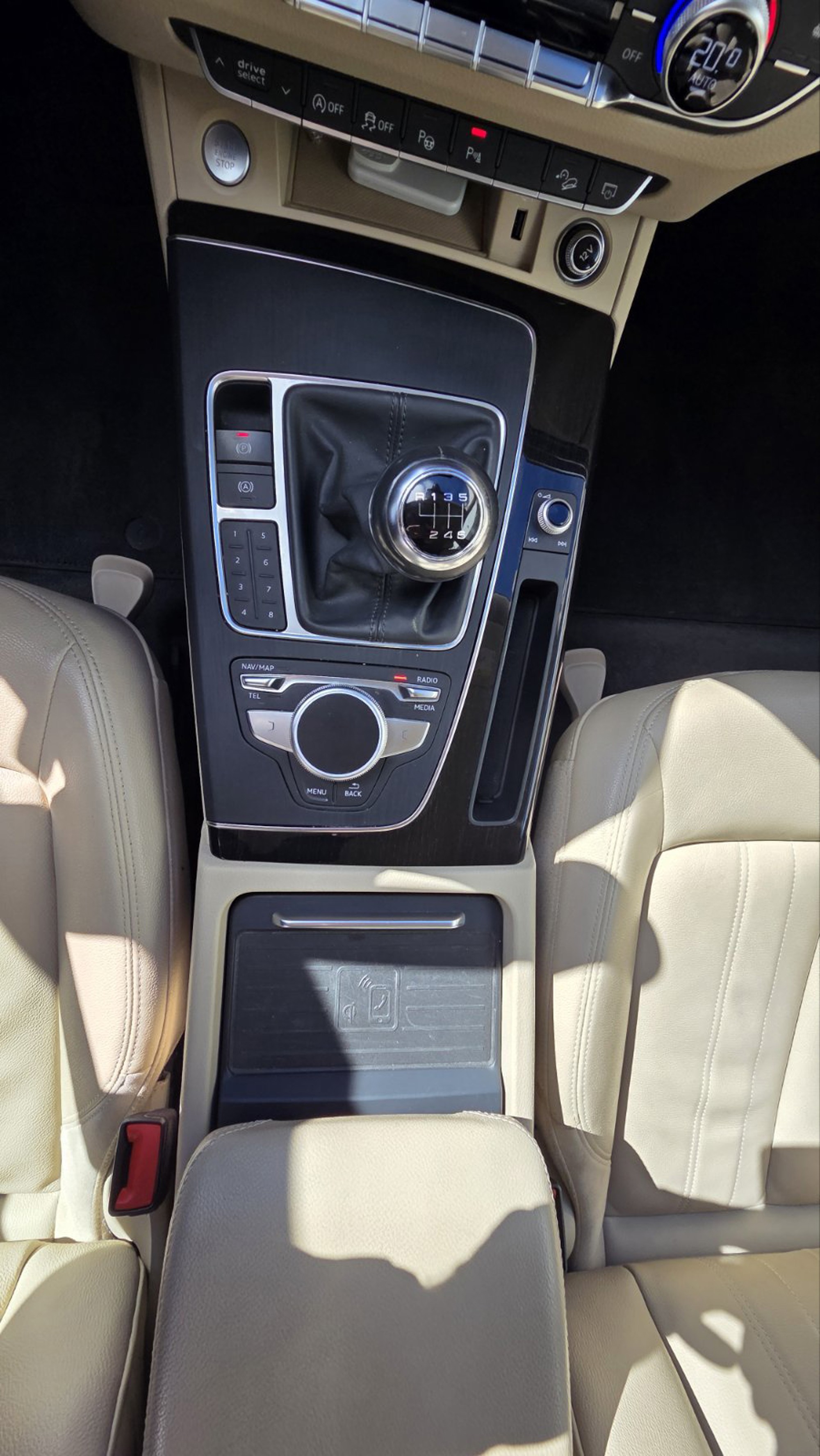 Audi Q5 2.0 TDI 110kw • Virtual Cockpit • 360° Kamera • LED, fotografija 12