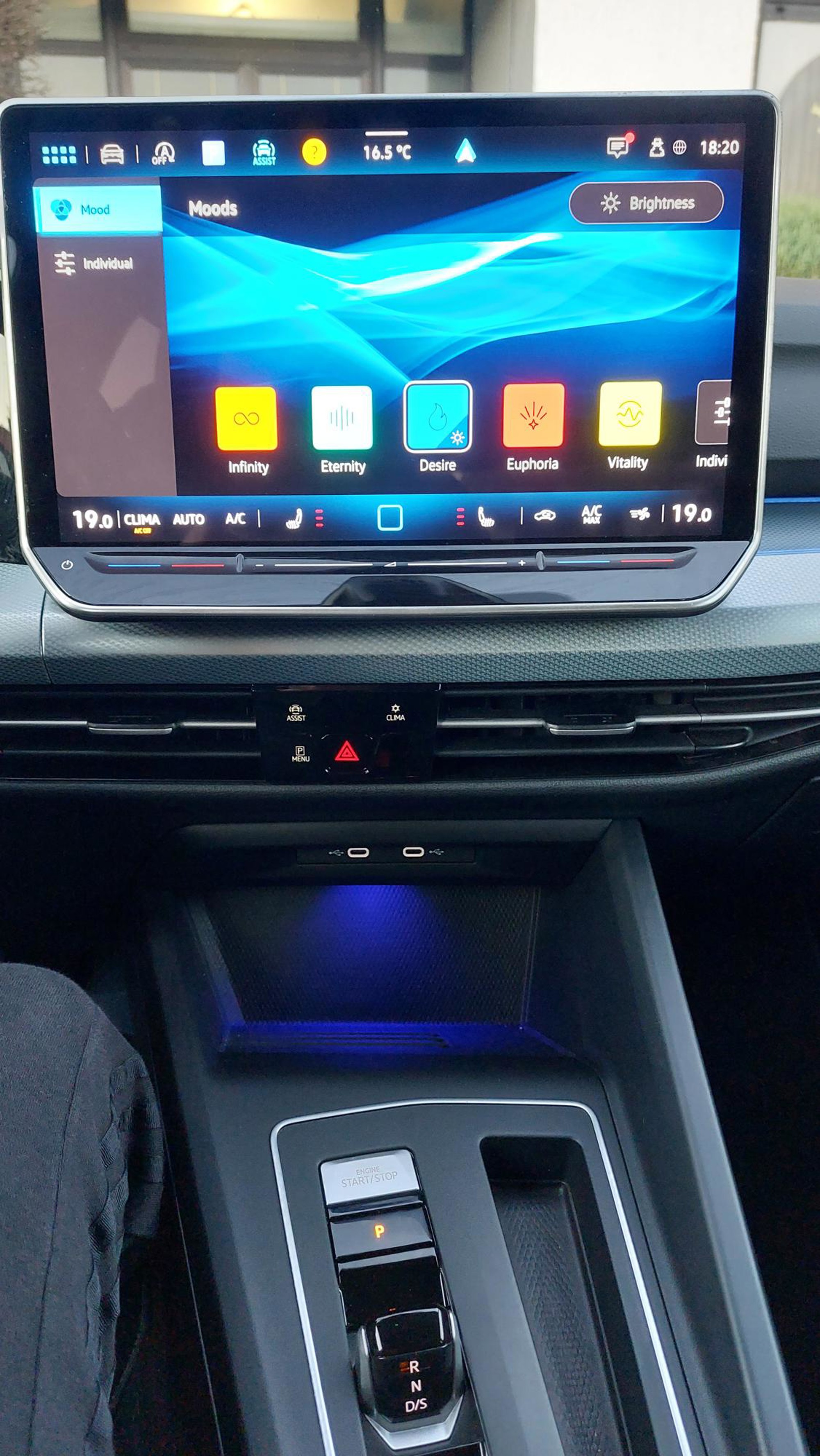 VW Golf 8.5, 2.0, 110 kw,automatik, fotografija 15