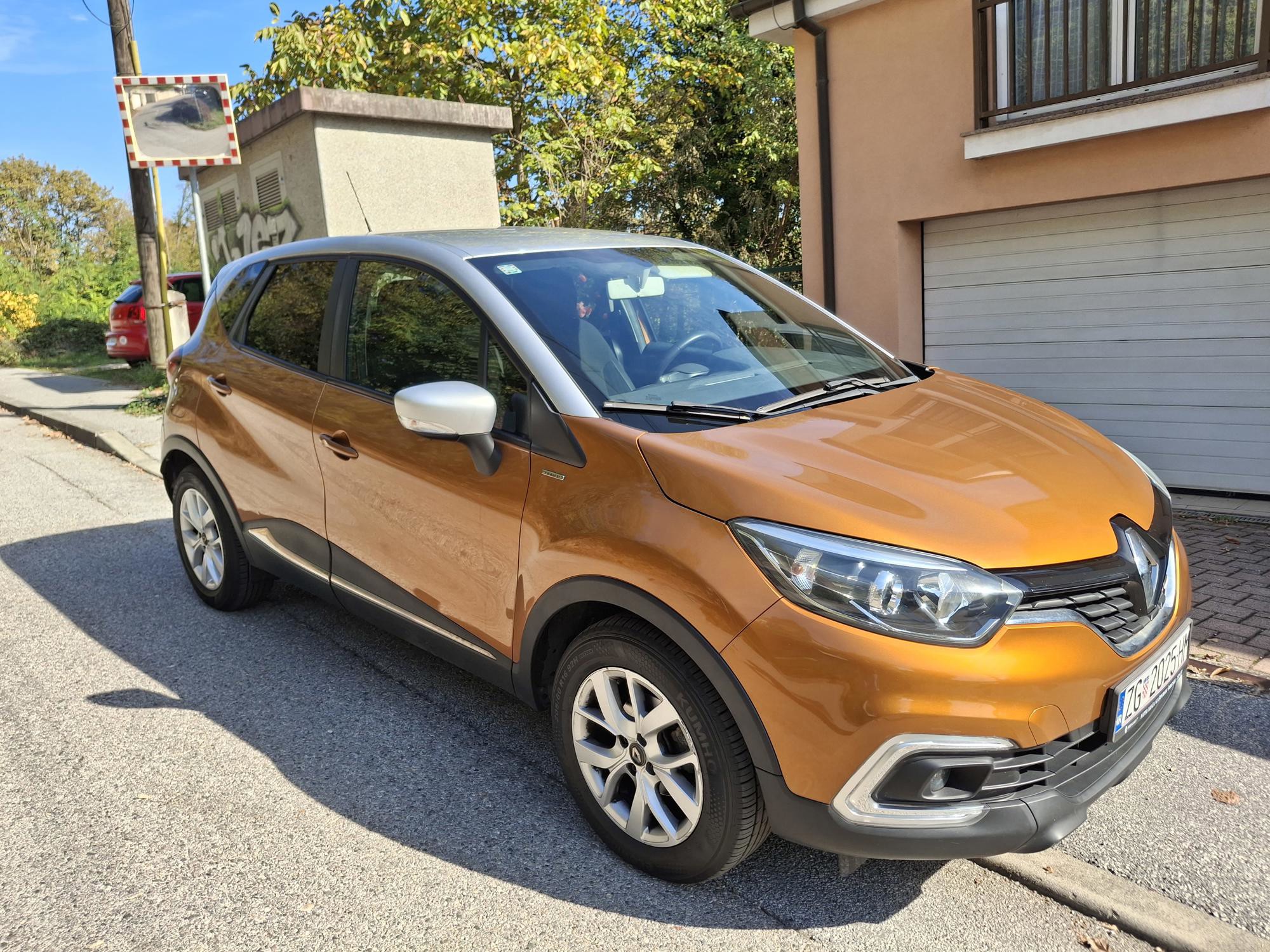 Renault Captur 90 Tce Limited 95000km 115000€, pogled izvana - slika 1