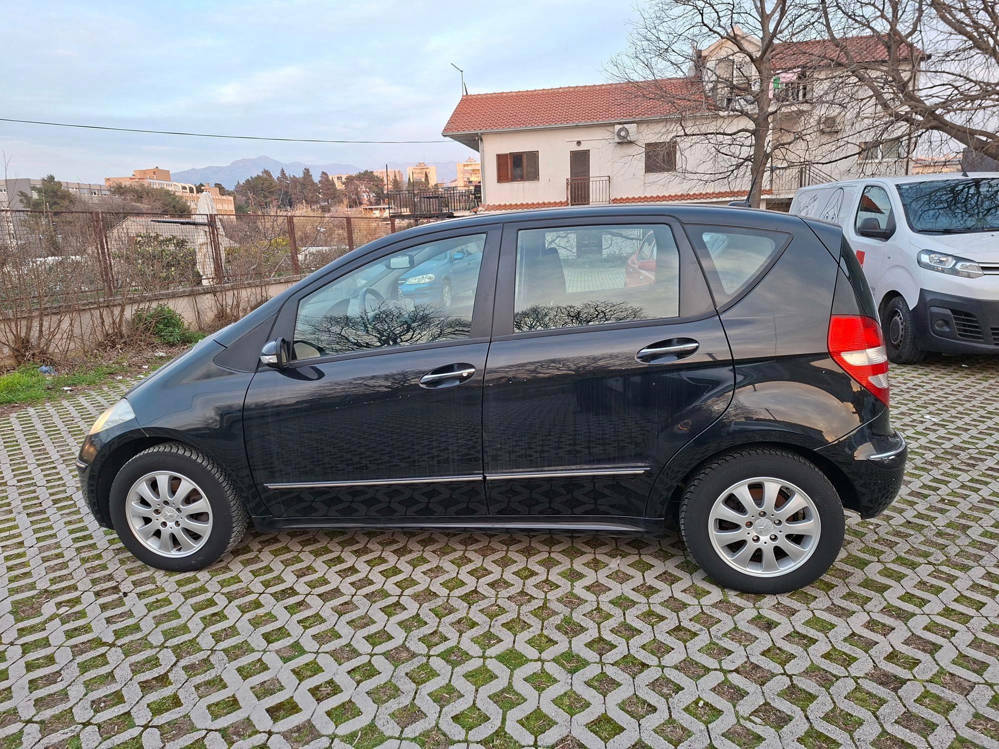 MERCEDES A150 BENZIN 2008G avangard, pogled izvana - slika 1