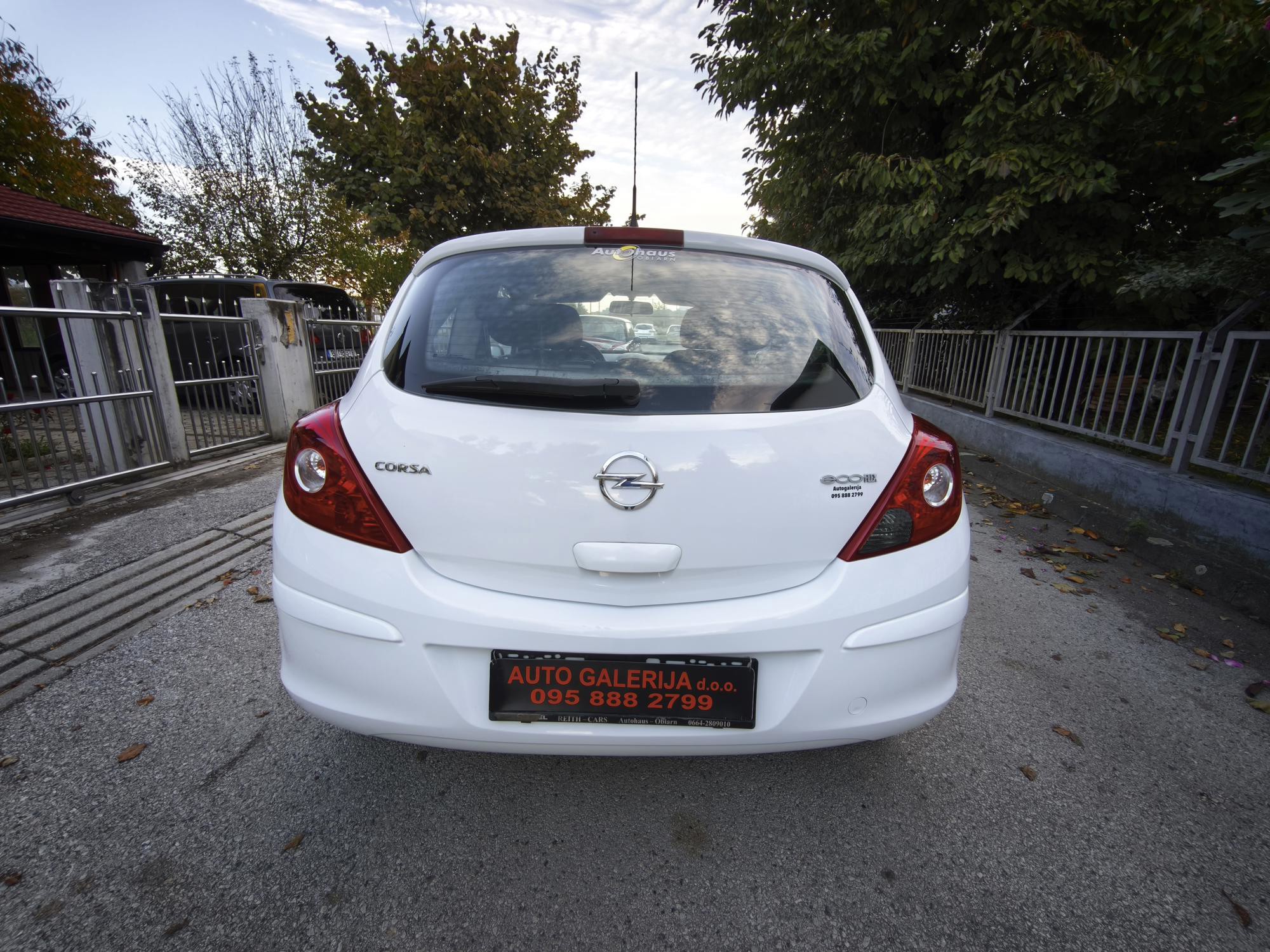 Opel Corsa 1,2 Benzin, fotografija 7