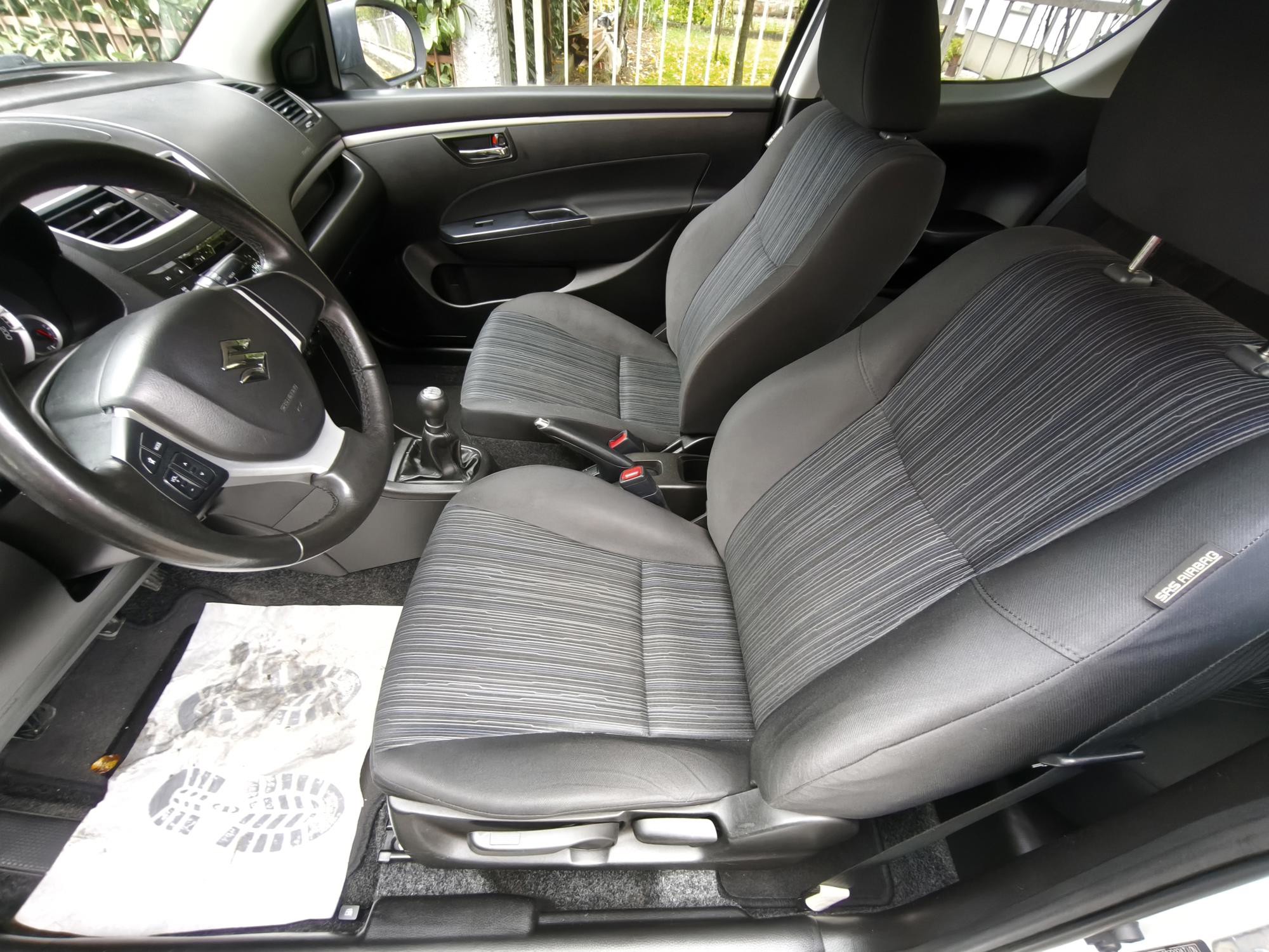 Suzuki Swift 1,2 -Klima-, fotografija 8