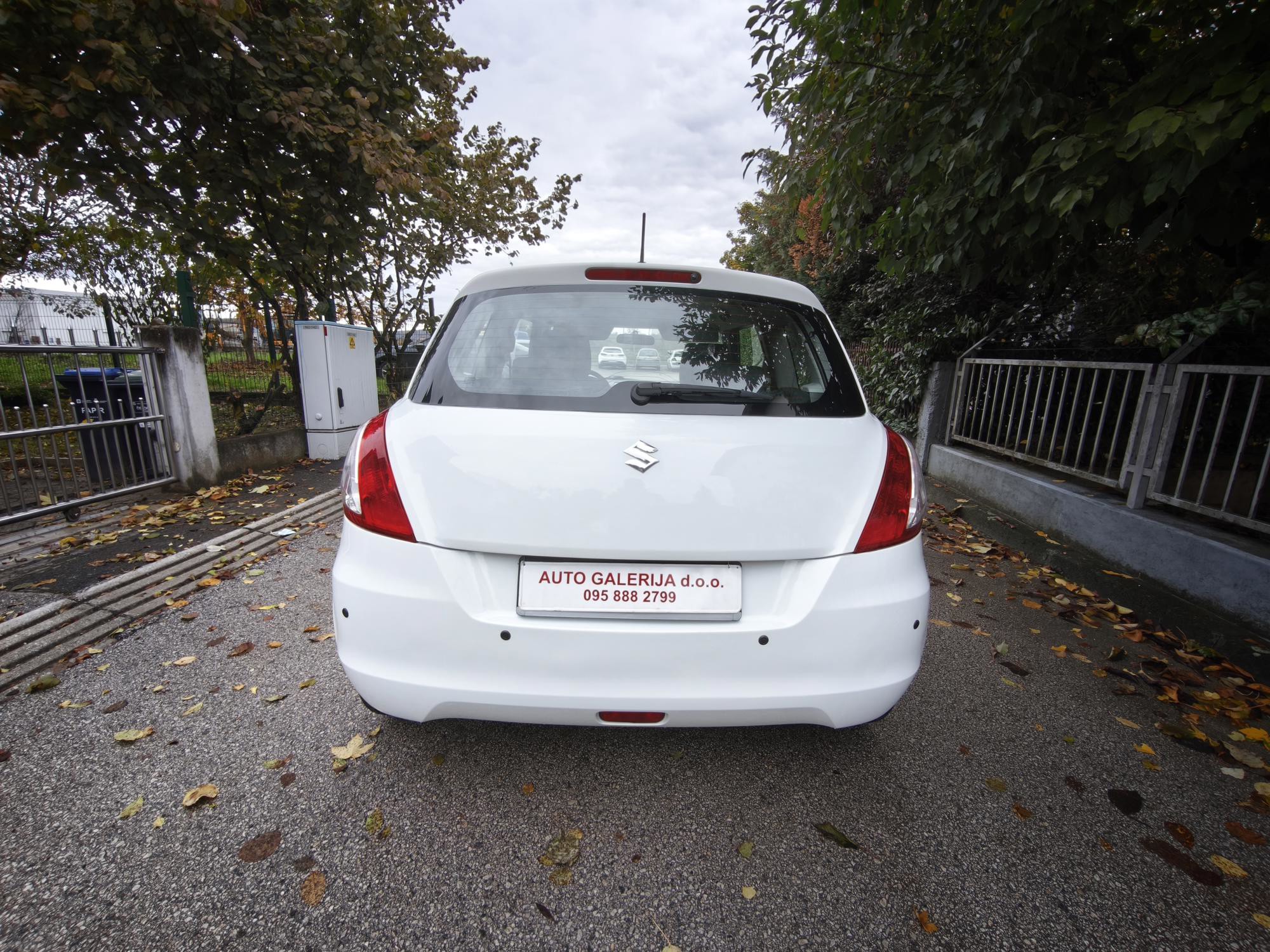 Suzuki Swift 1,2 -Klima-, fotografija 5