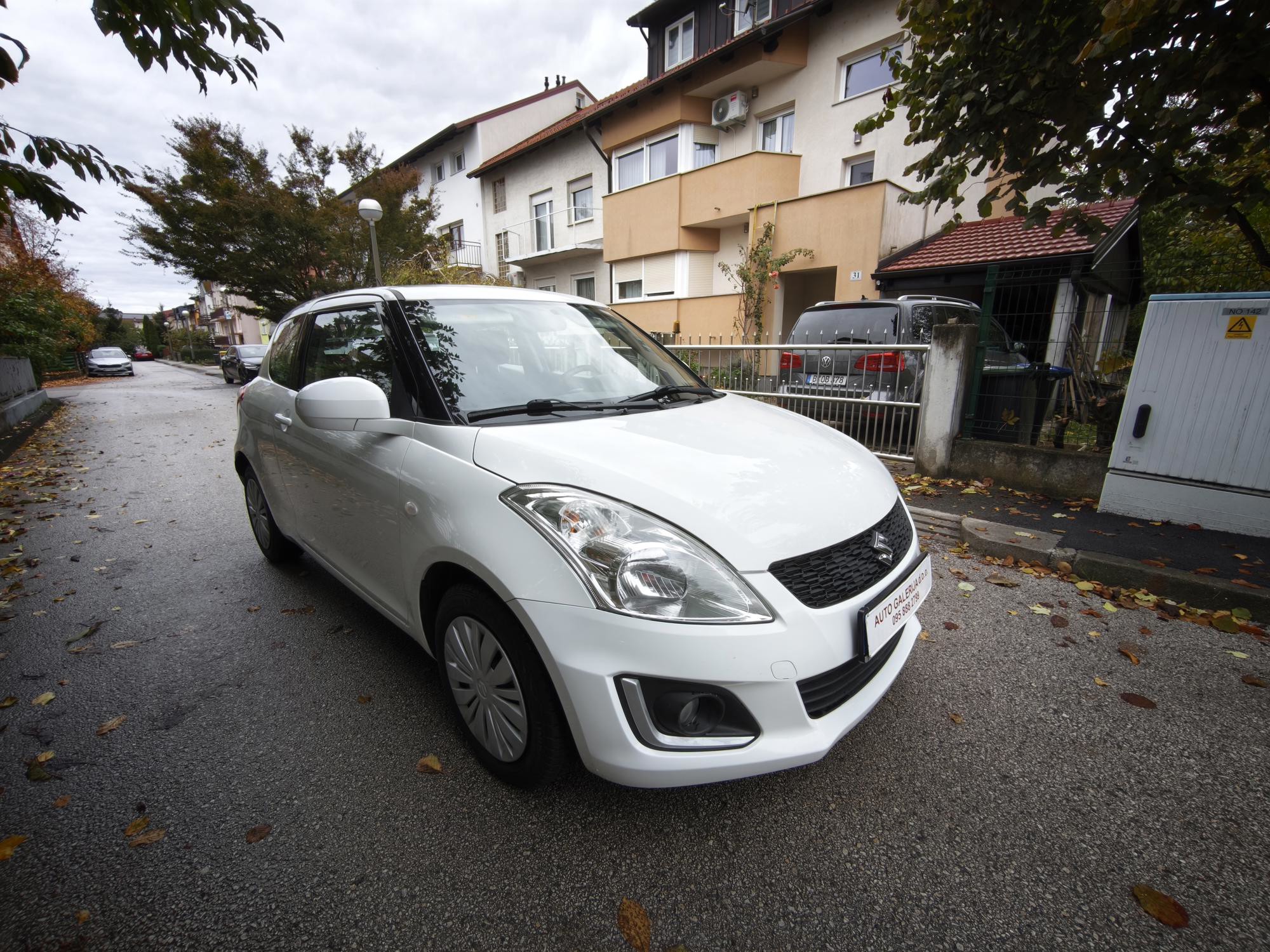 Suzuki Swift 1,2 -Klima-, fotografija 3