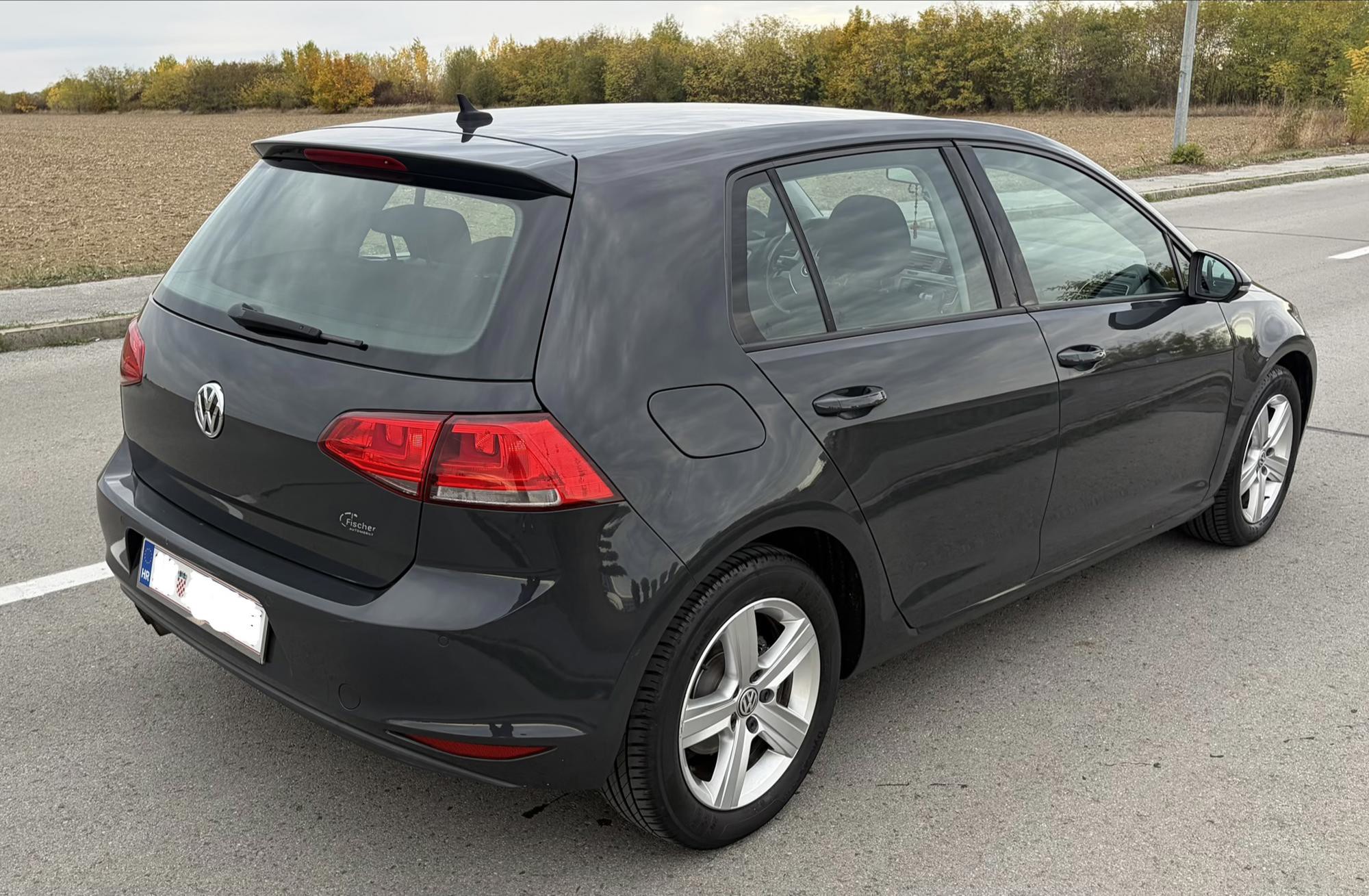 VW GOLF VII 2.0 TDI •NAVI•ALU FELGE 16”•SERVISNA KNJIGA•GRIJANJE SJEDALA•, fotografija 6