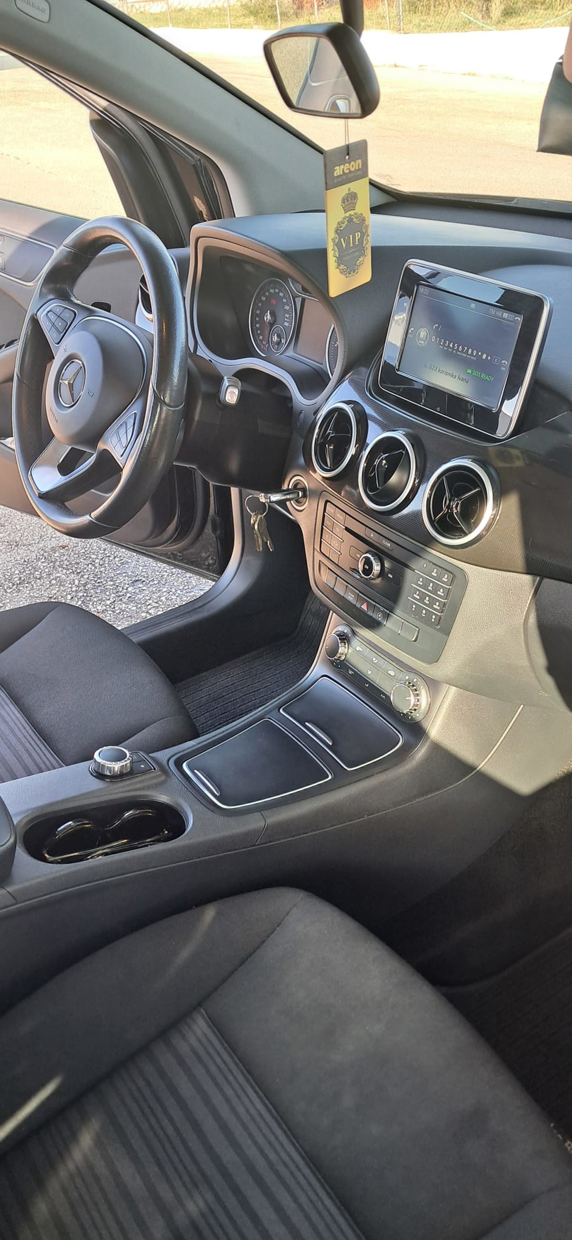 MERCEDES BENZ B160 AUTOMATIK, pogled izvana - slika 3