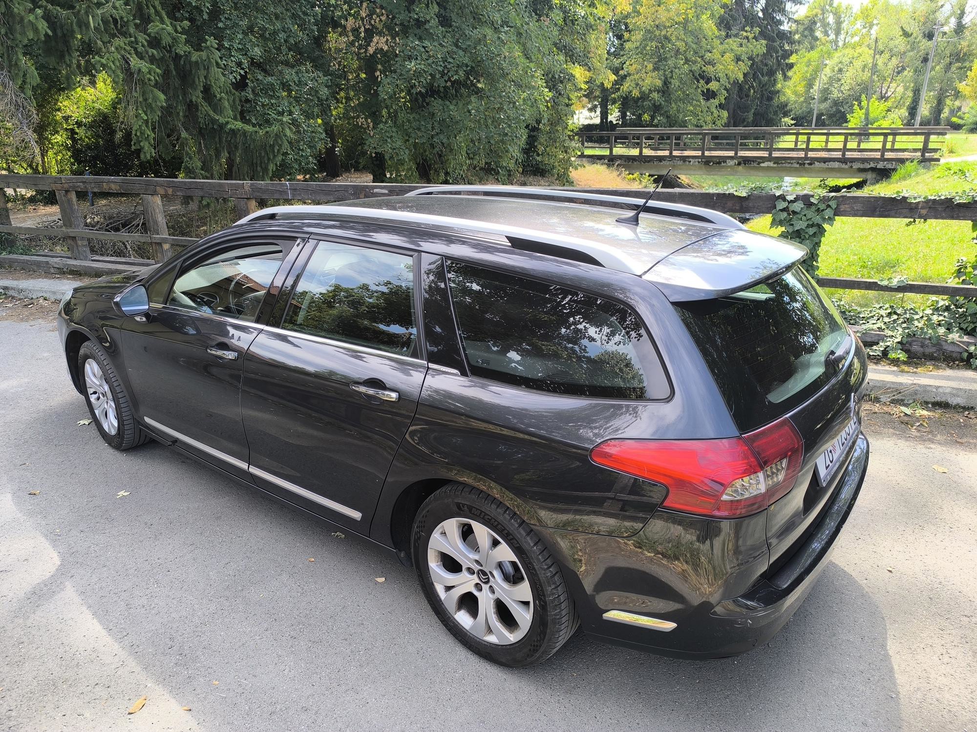 Citroën C5 Tourer Selection 2.0 Hdi (karavan), 2015., 167.500 km, full servis, u odličnom stanju, fotografija 3