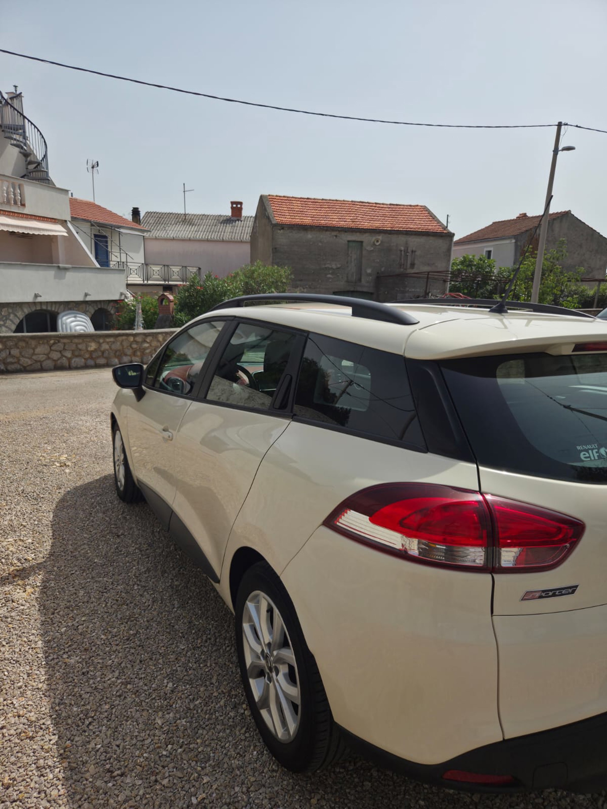 Renault Clio Grandtour 1.2 16V, 2016., 51.000 km!!, fotografija 3