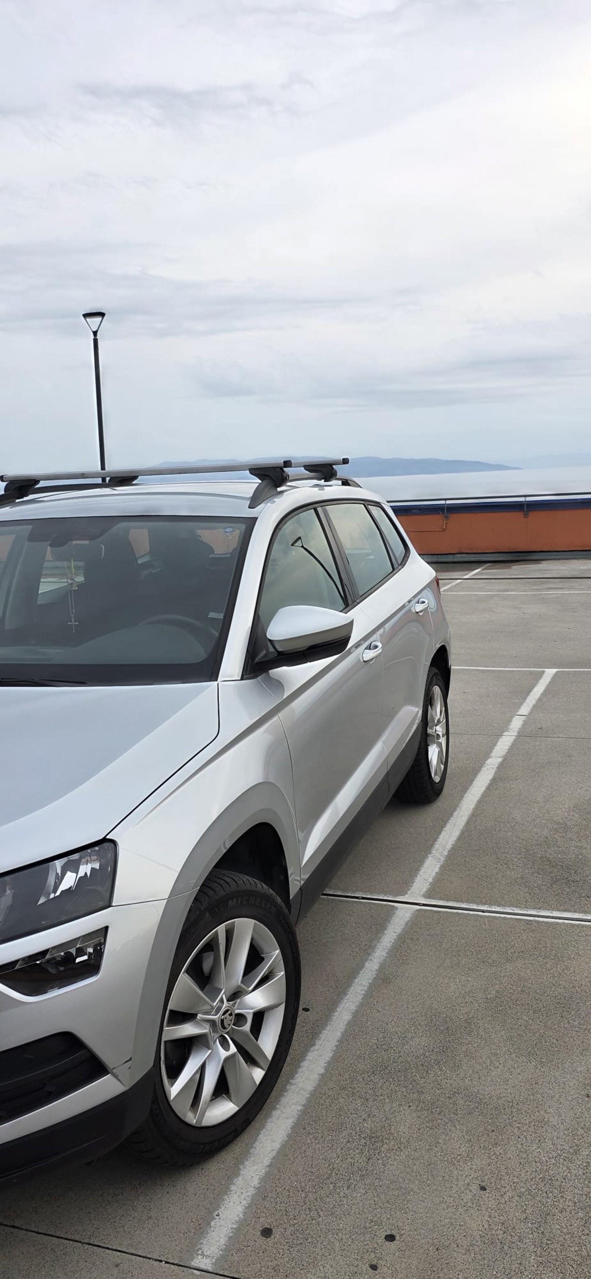 Škoda Karoq 1,6 Ambition plus, registracija do 03/2027., fotografija 4