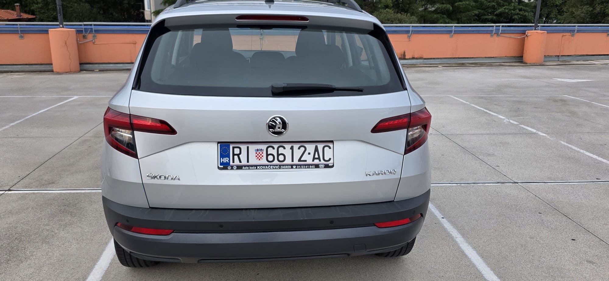 Škoda Karoq 1,6 Ambition plus, registracija do 03/2027., fotografija 2
