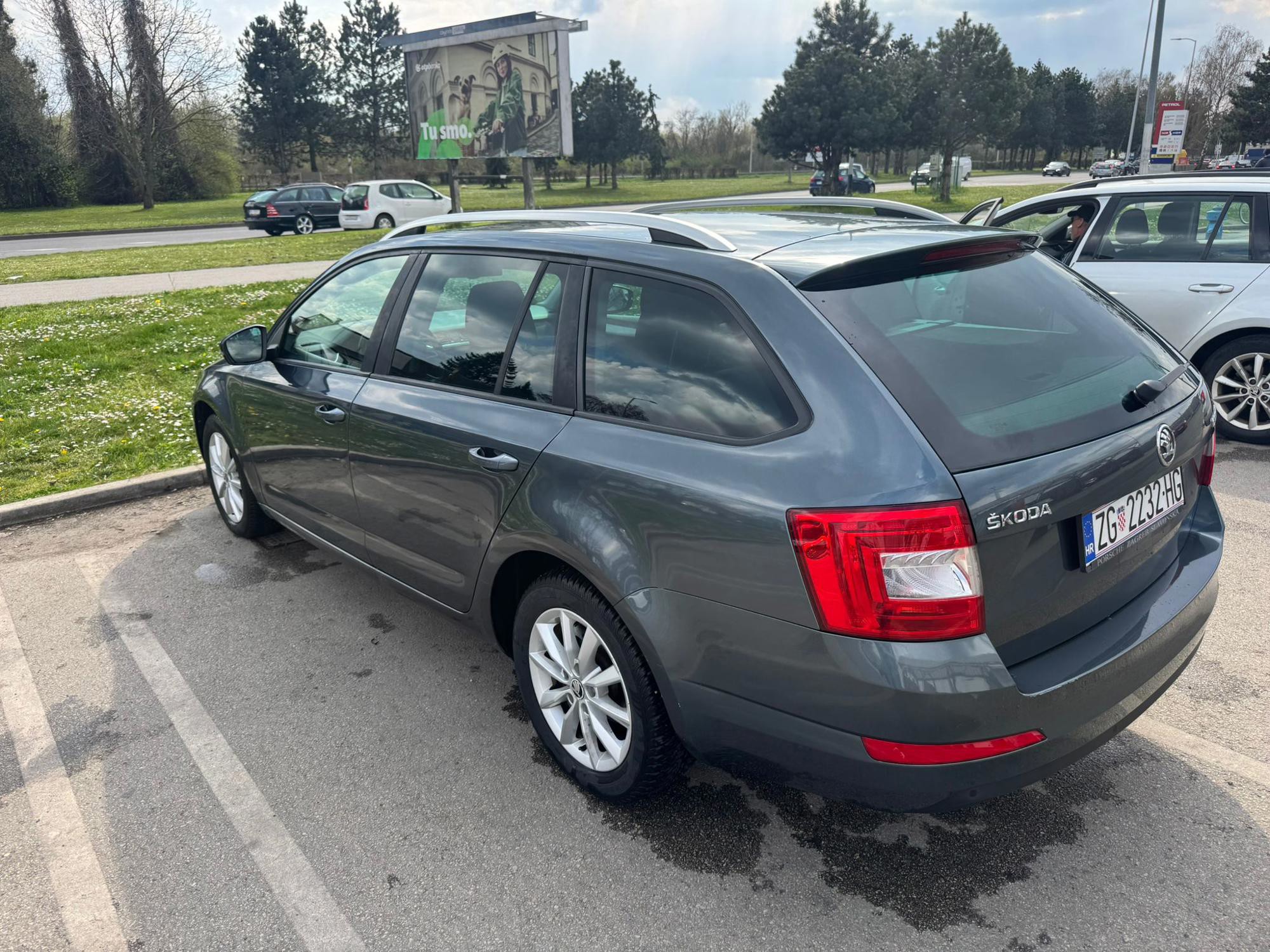 Škoda Octavia karavan, fotografija 3