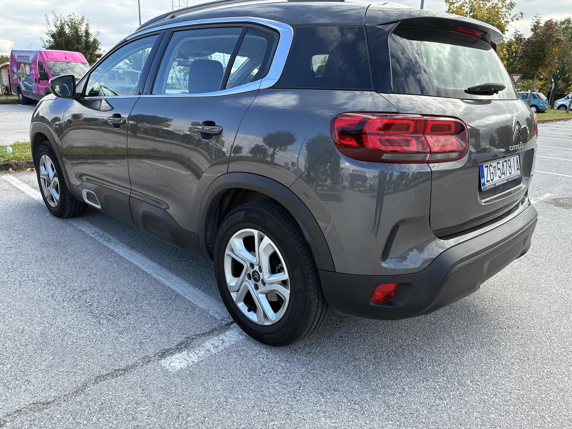 Citroën C5 Aircross 1.5 HDI, prvi vlasnik, garažiran – TOP STANJE, fotografija 2