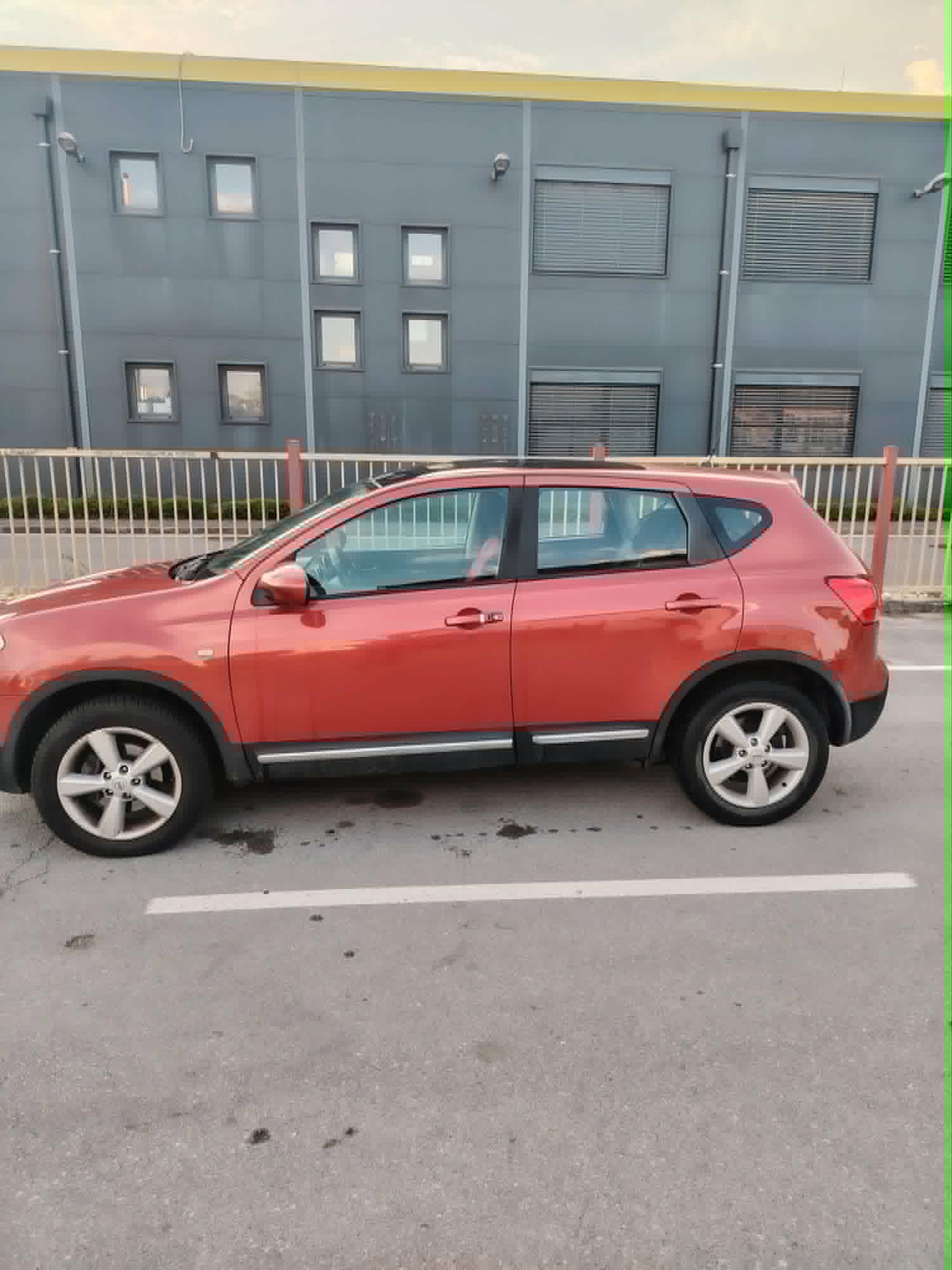 NISSAN QASHQAI 1.5 dCi – Panorama, Koža, Izvrsno stanje!, fotografija 4