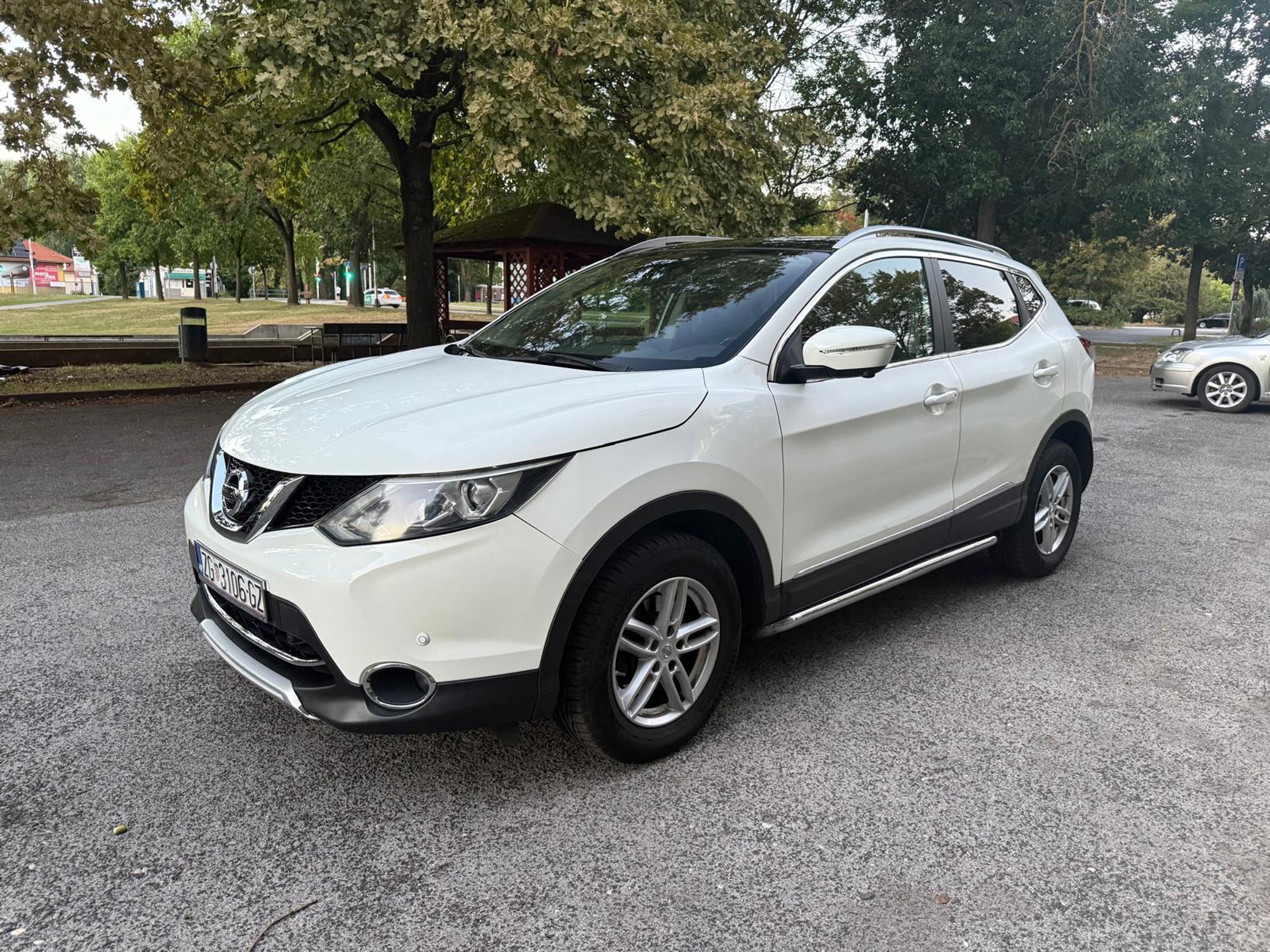 Nissan Qashqai 1,6 dCi 360° TEKNA, fotografija 8