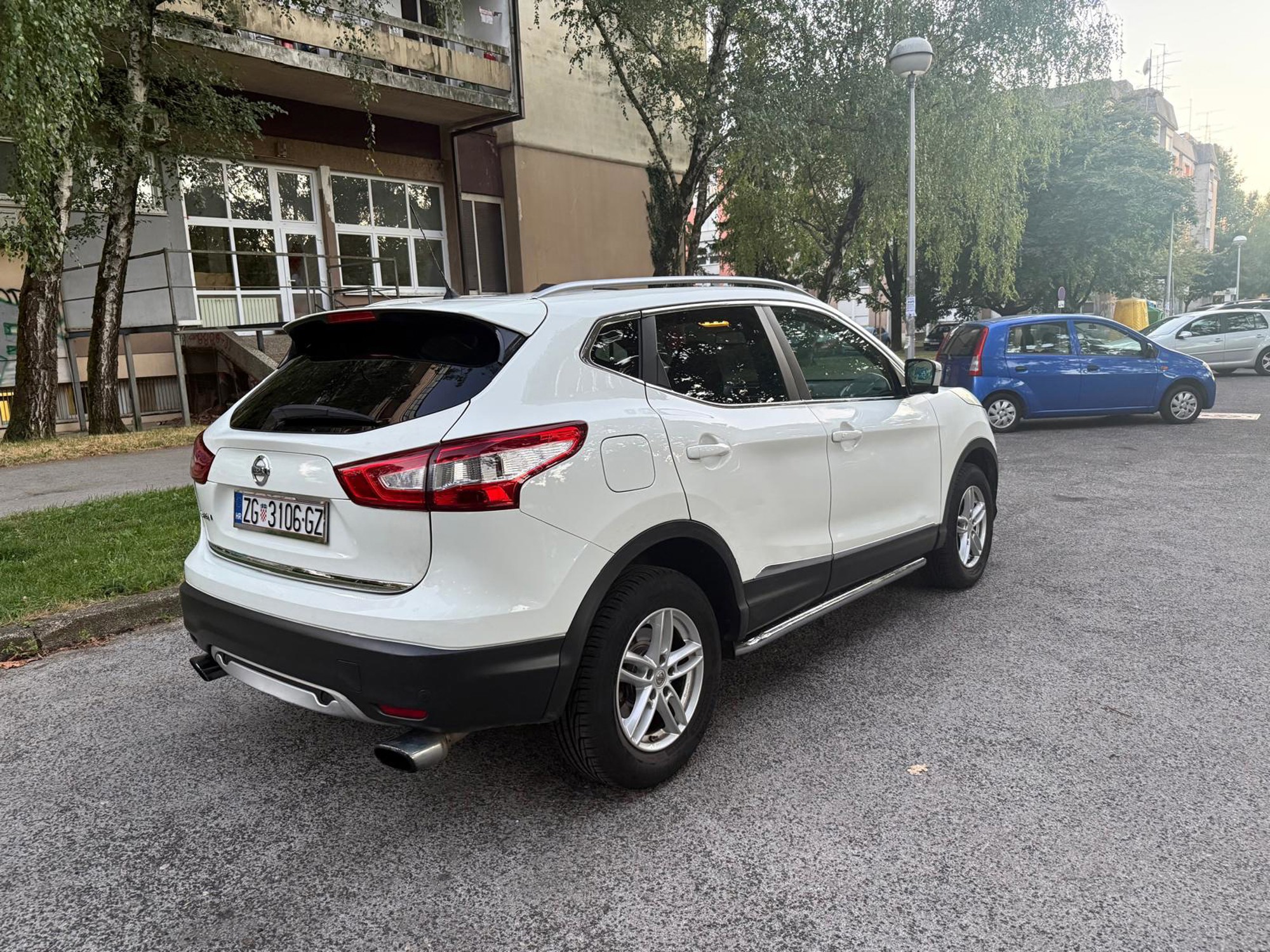 Nissan Qashqai 1,6 dCi 360° TEKNA, fotografija 2