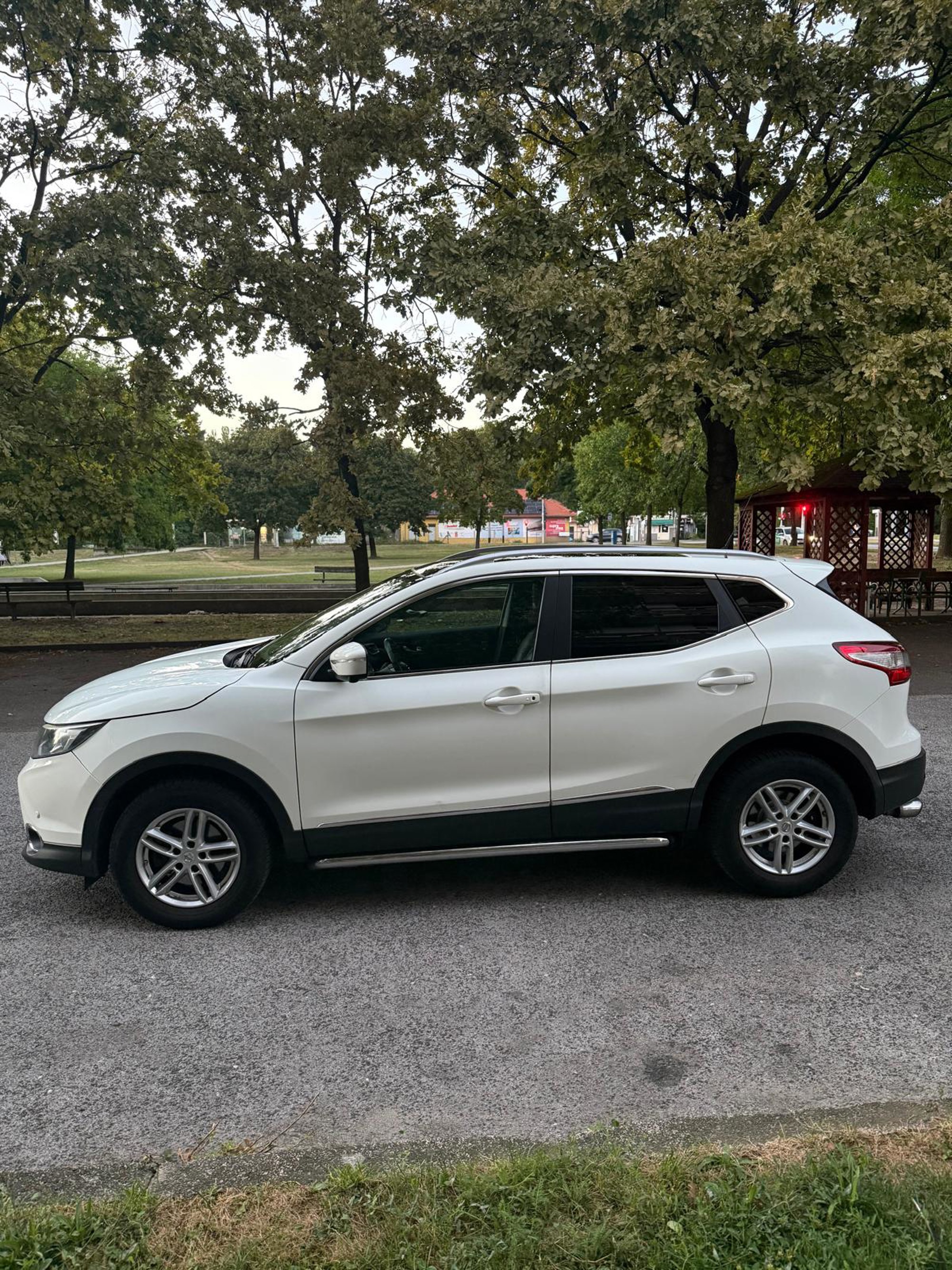 Nissan Qashqai 1,6 dCi 360° TEKNA, fotografija 7