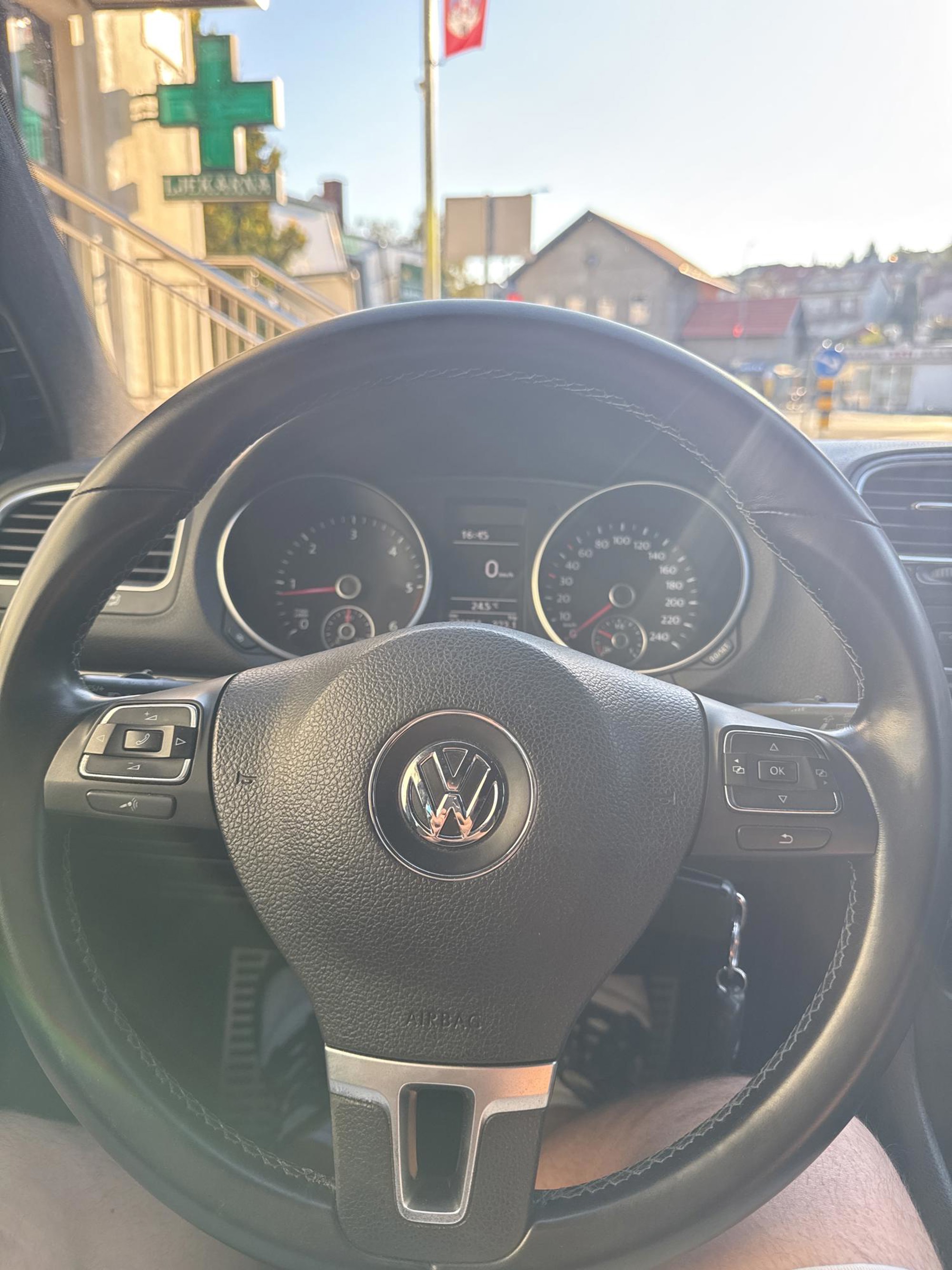 Vw golf VI 2.0 TDI, fotografija 4