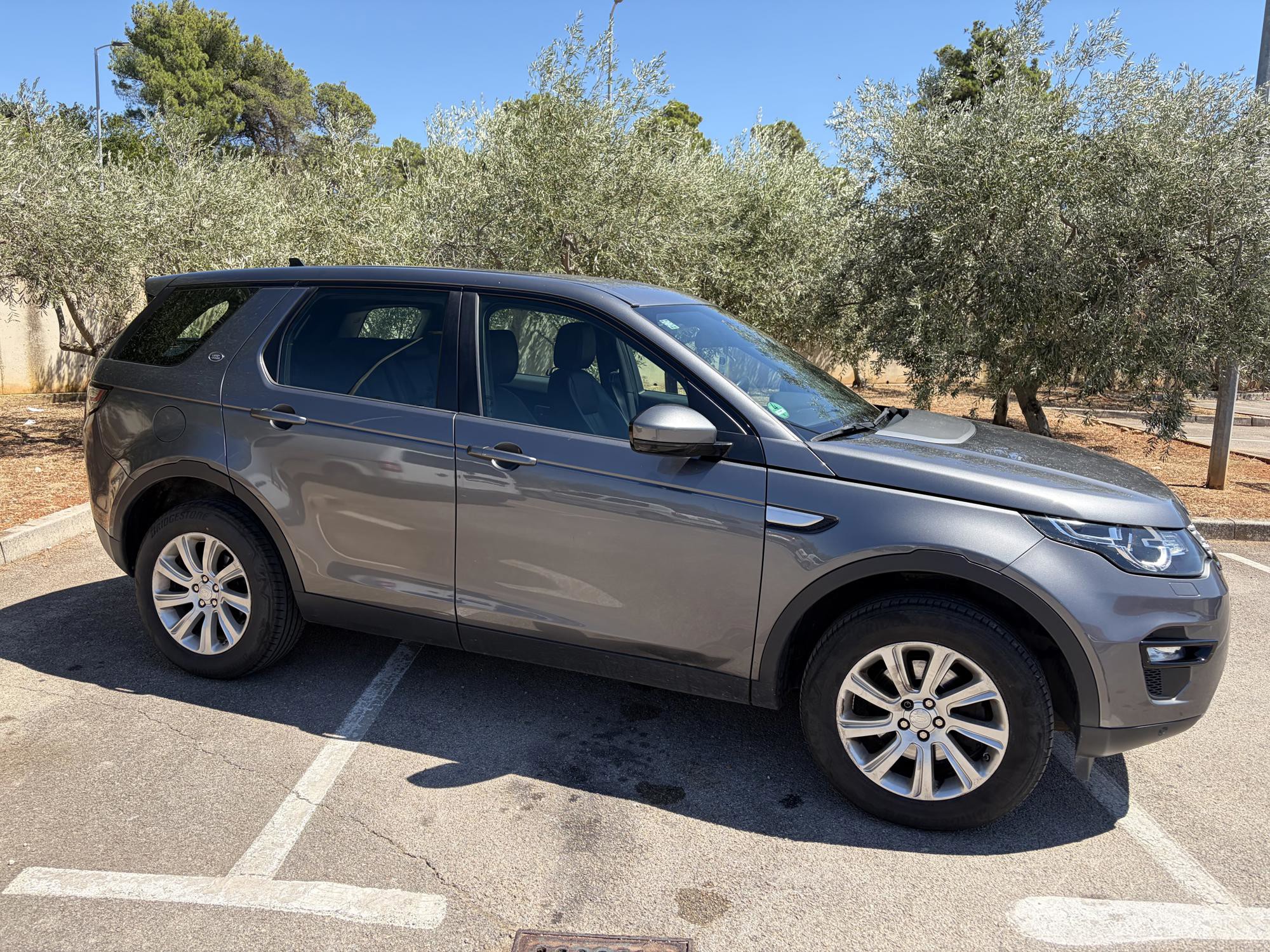 Land Rover Discovery Sport 2.0 4x4 automatik, fotografija 2