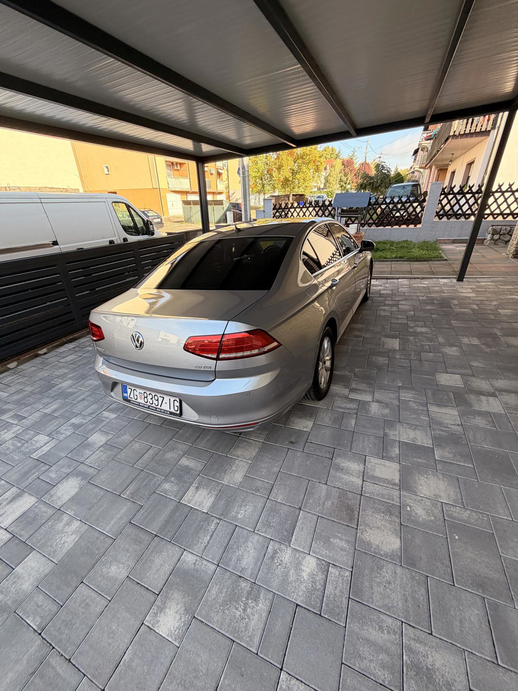 Passat 2.0 TDI 2019. God, Reg. 06/27, full oprema, fotografija 4