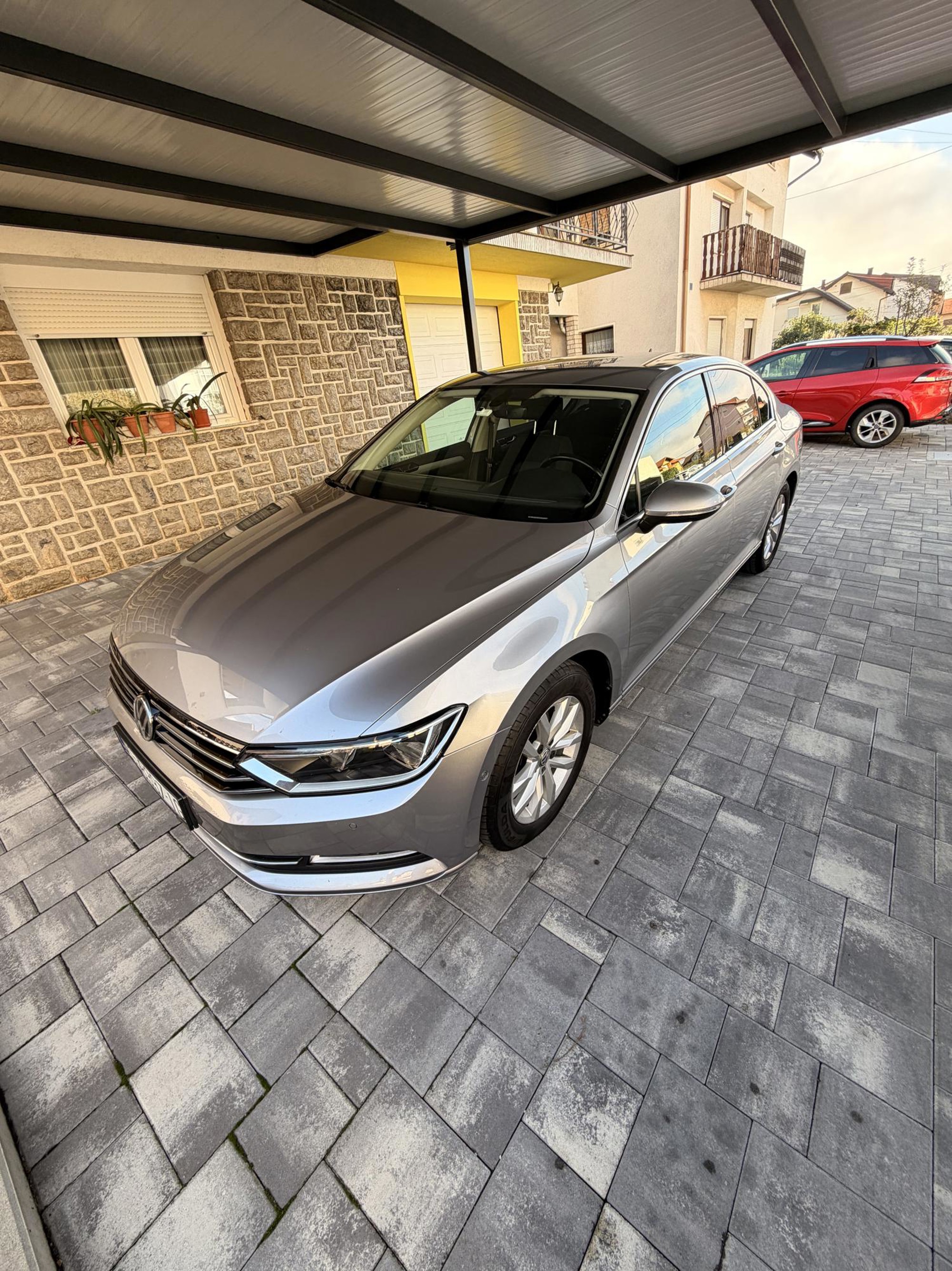 Passat 2.0 TDI 2019. God, Reg. 06/27, full oprema, fotografija 2