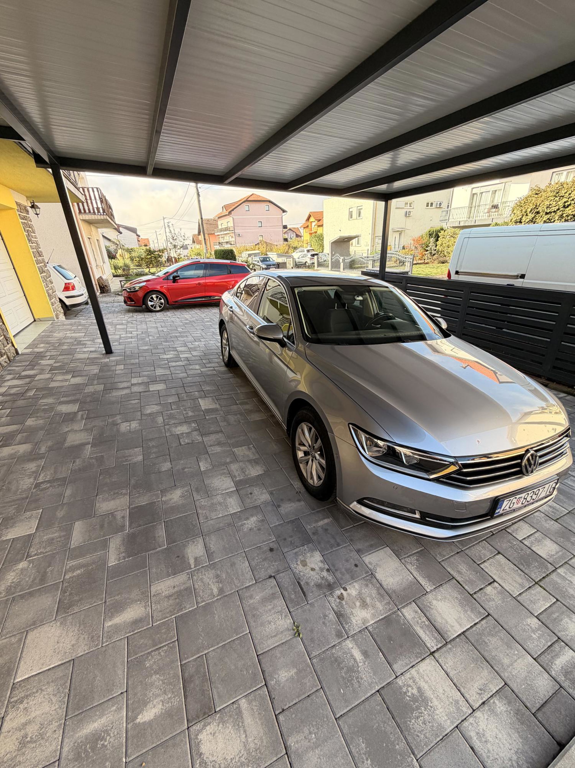 Passat 2.0 TDI 2019. God, Reg. 06/27, full oprema, fotografija 3