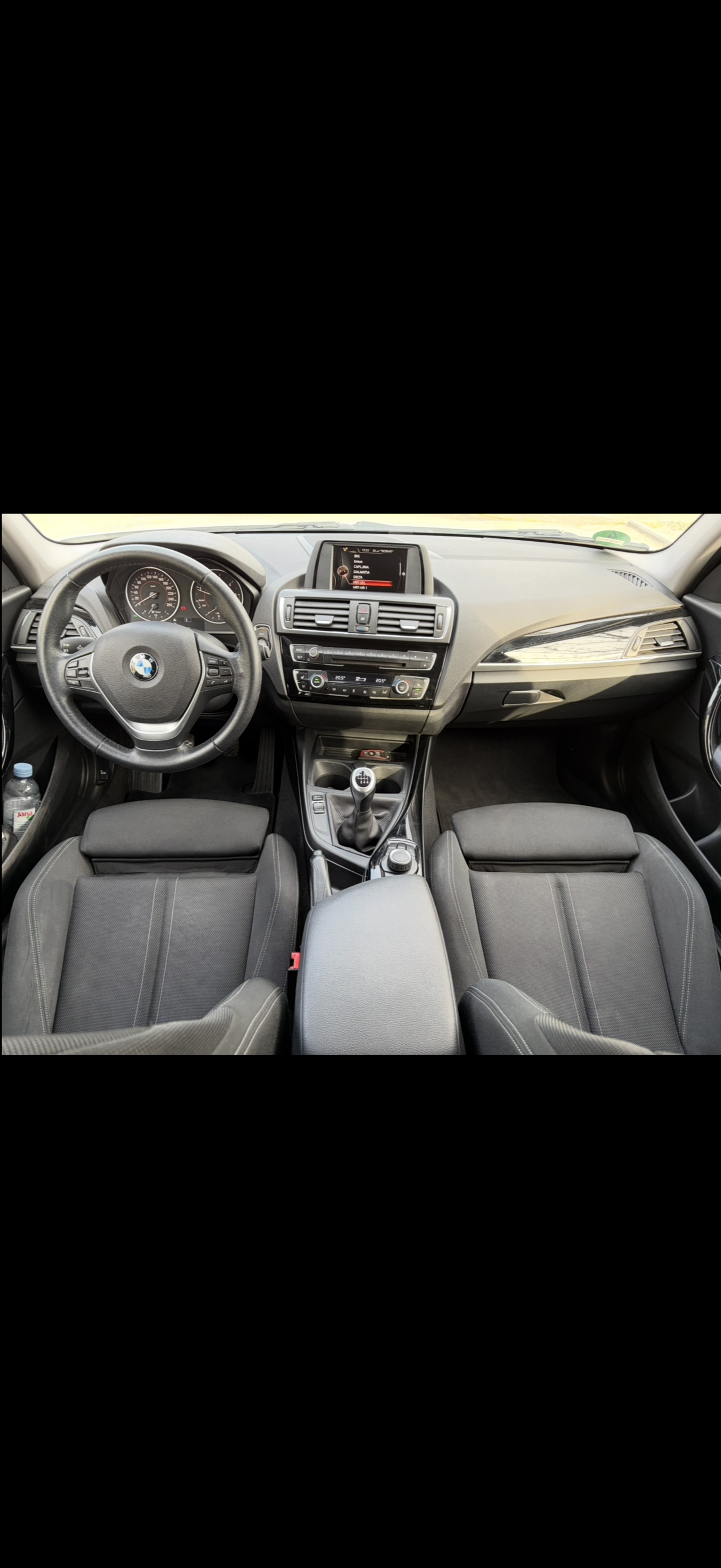 BMW serija 1 118d Sport line, odlično stanje, fotografija 3