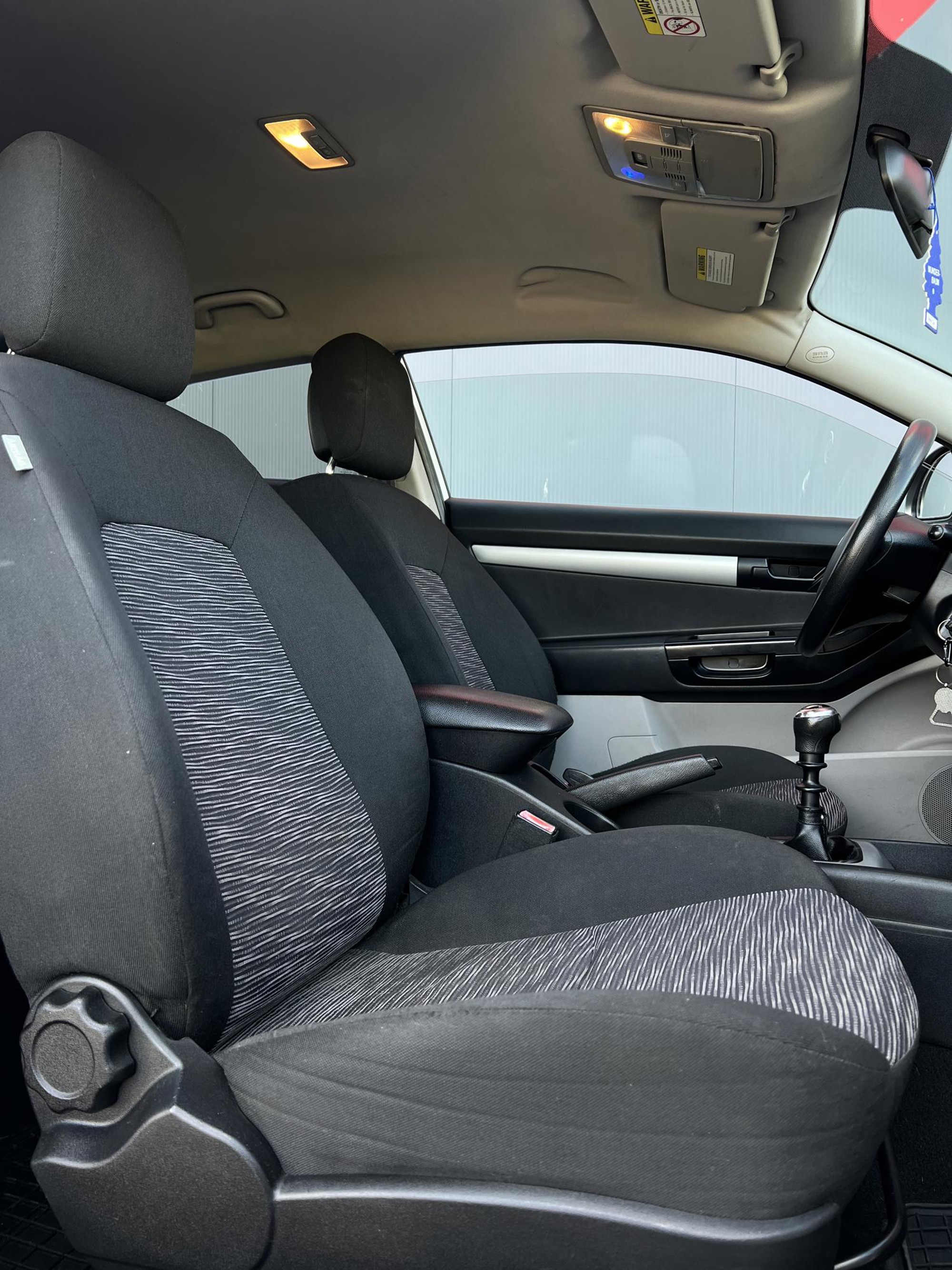 Kia Ceee’d 1.6 SPORT - REG 4/27 - 147.000 KM ORG - ATRAKTIVAN - POVOLJNO!, fotografija 18