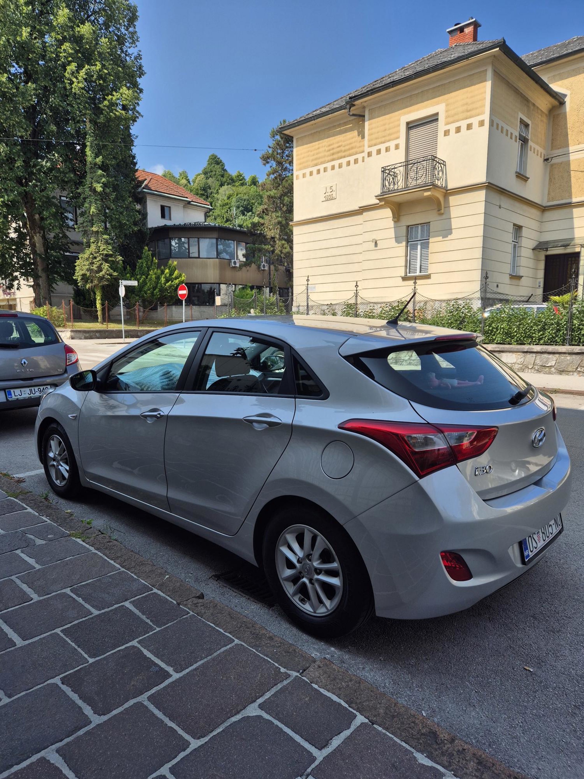 Hyundai i30, fotografija 4