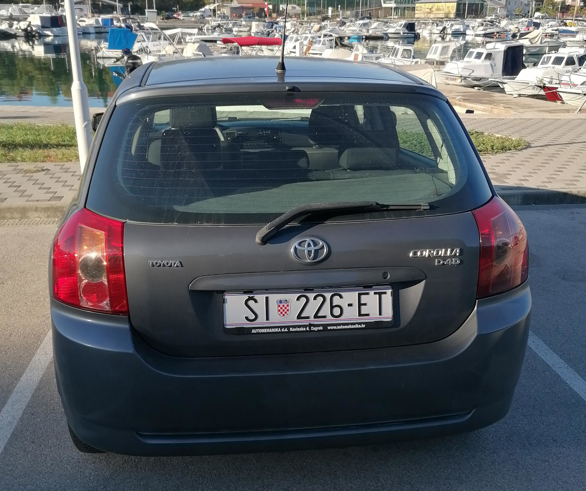 Toyota Corolla 2.0d reg. do 11/2026, fotografija 3